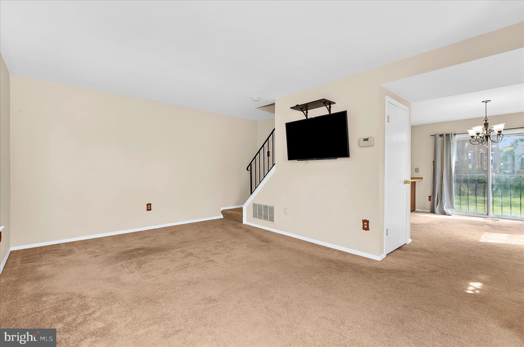 ELIZABETHS LANDING - Residential