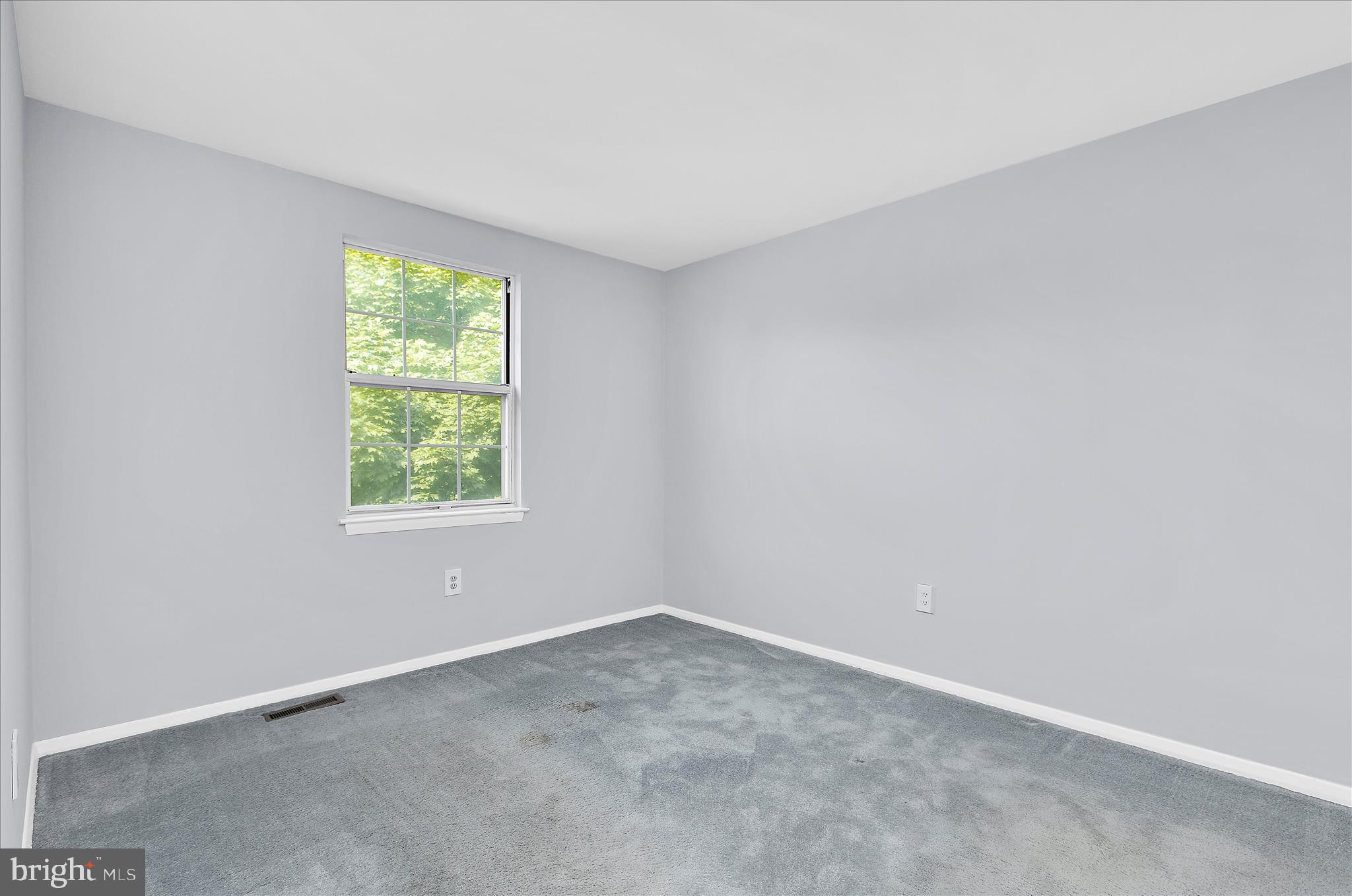ELIZABETHS LANDING - Residential