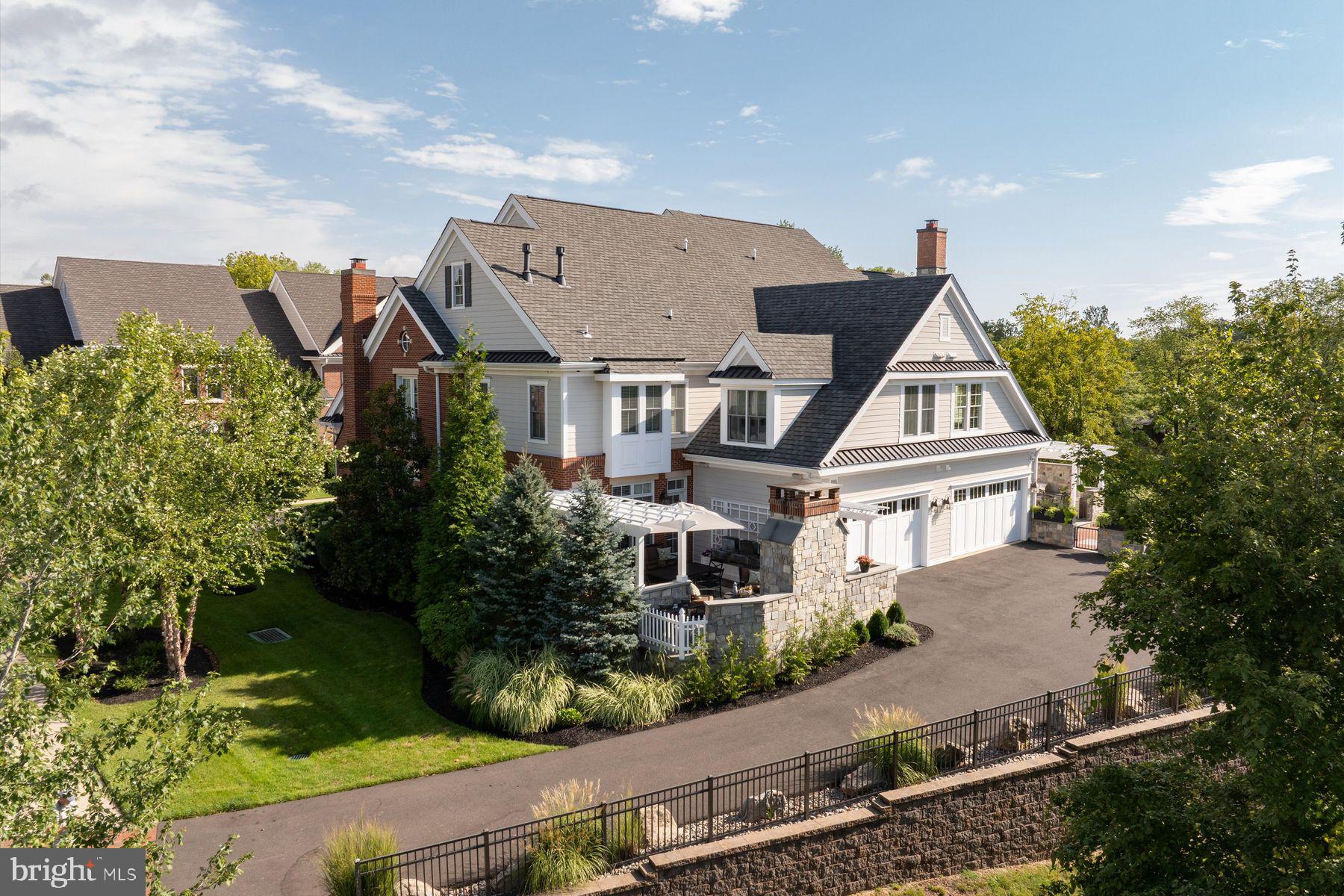 RABBIT RUN CREEK - Residential