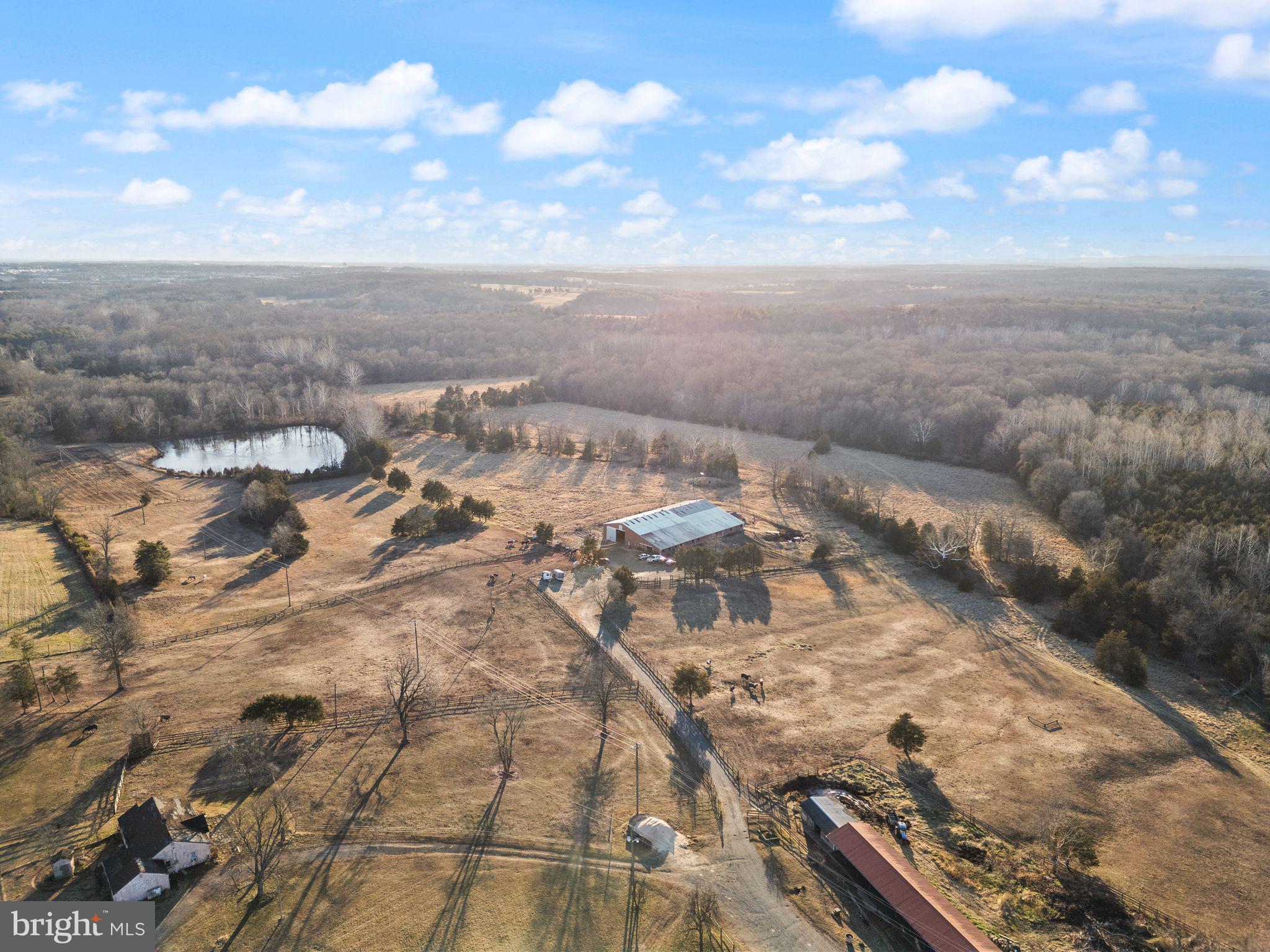 STONEBRIDGE AT THE WINERY AT BULL RUN - Residential