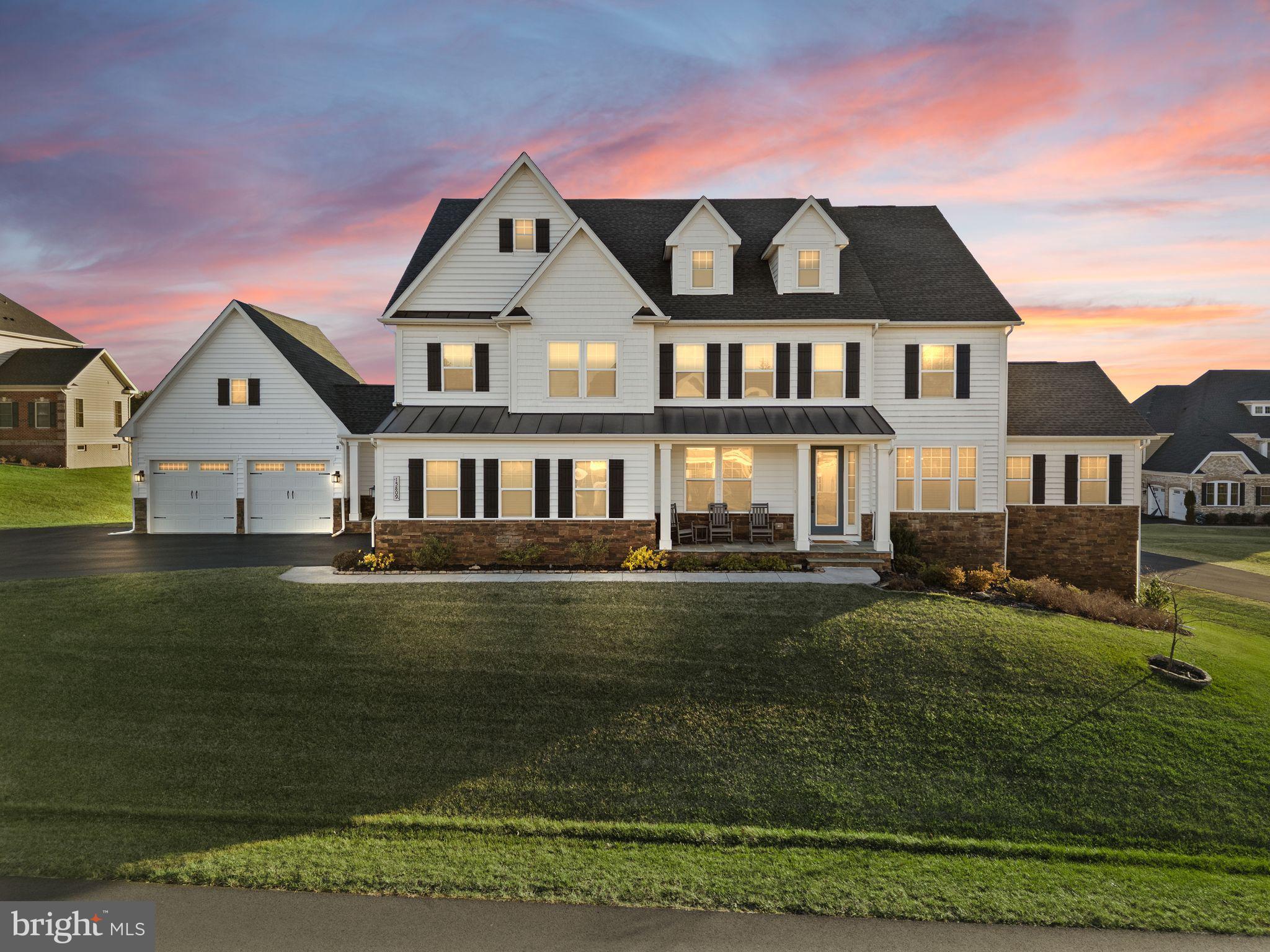 STONEBRIDGE AT THE WINERY AT BULL RUN - Residential