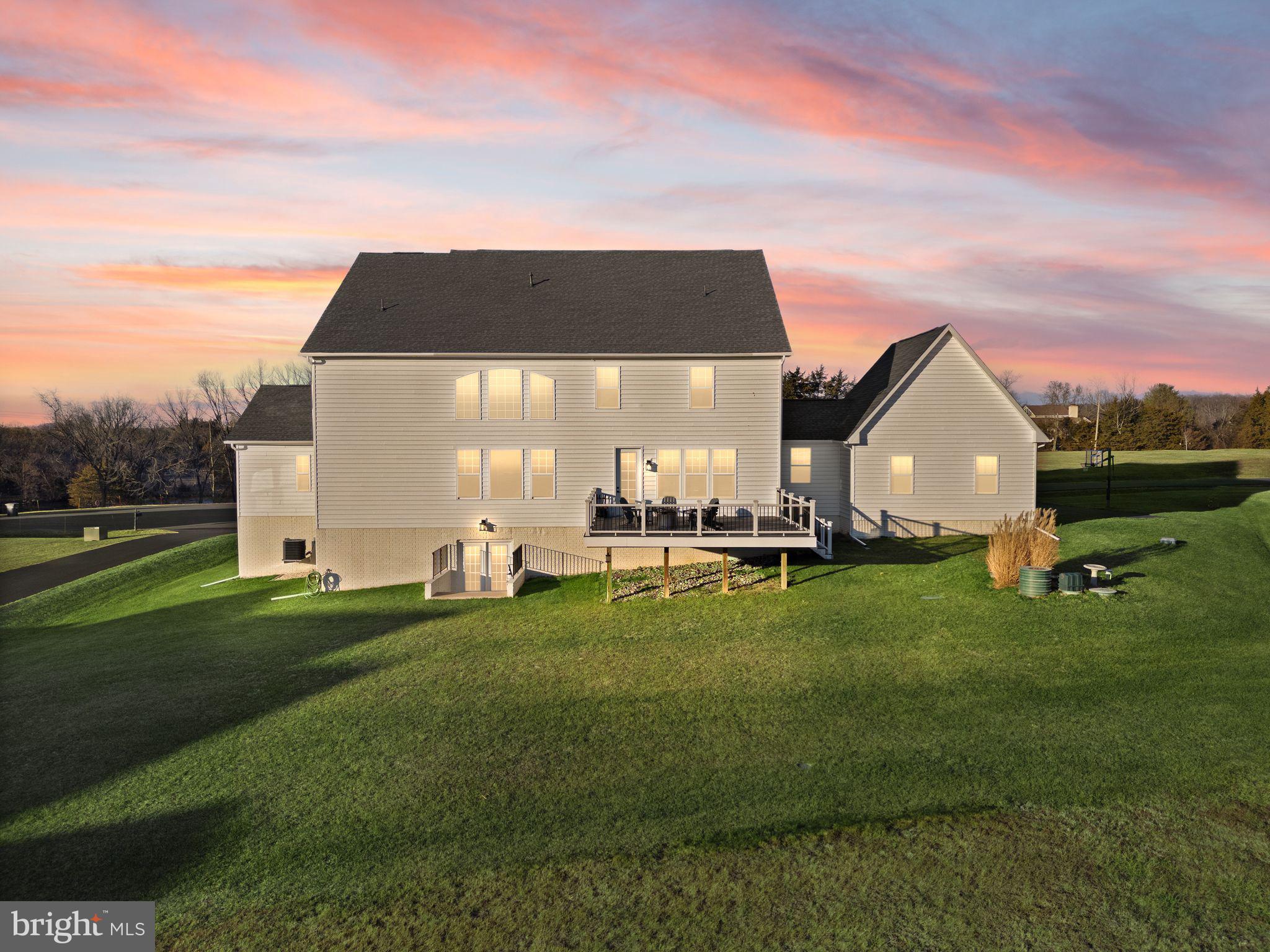 STONEBRIDGE AT THE WINERY AT BULL RUN - Residential