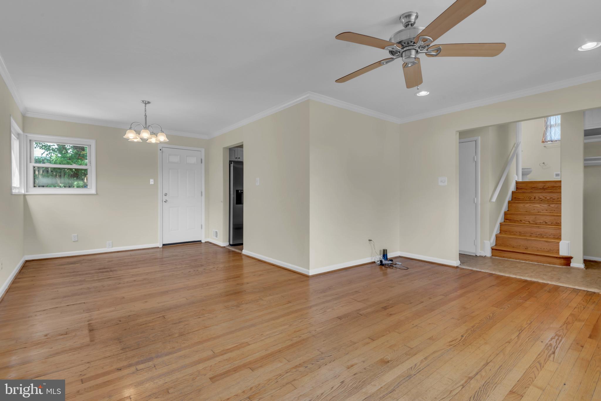 RIVERDALE WOODS - Residential