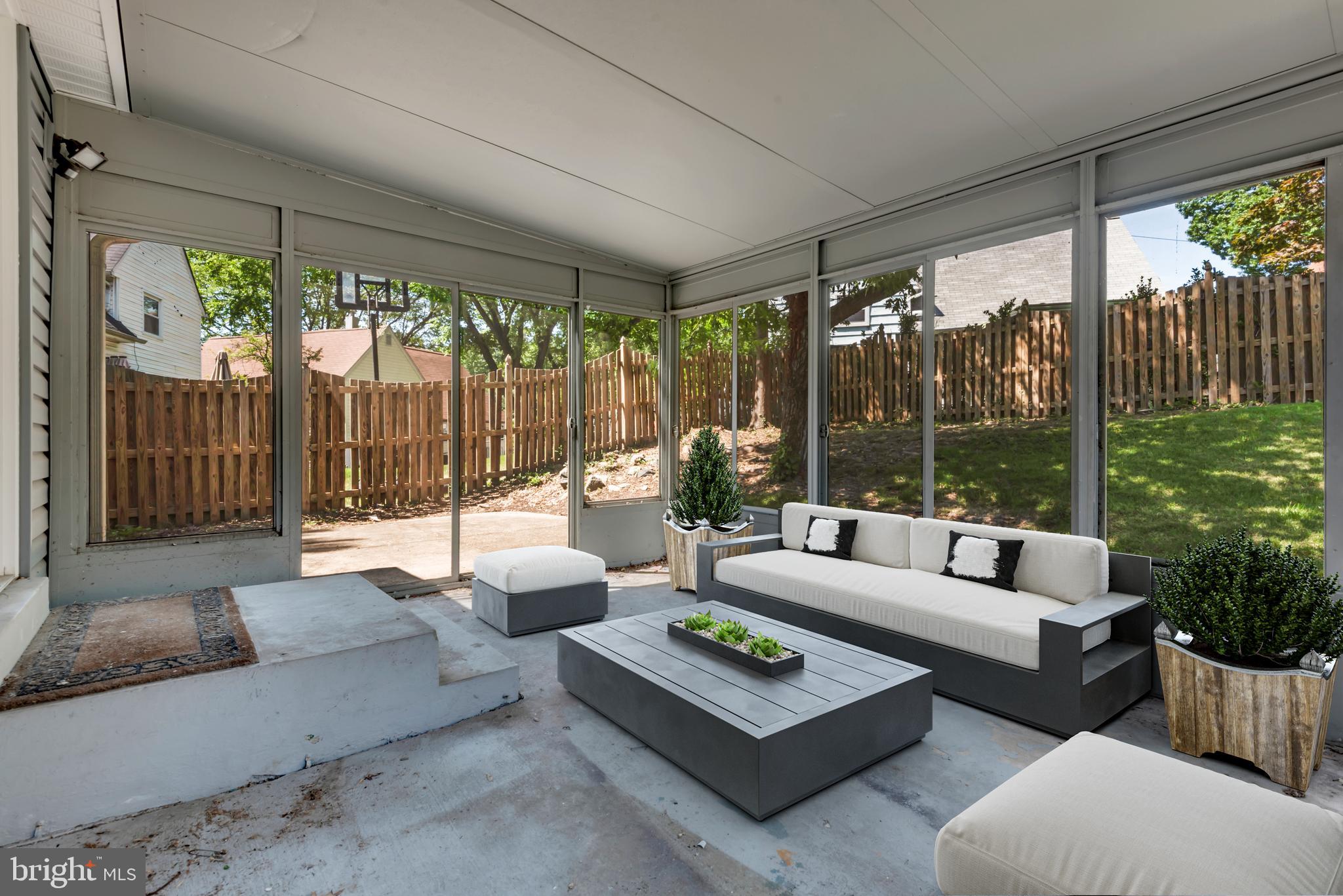 RIVERDALE WOODS - Residential