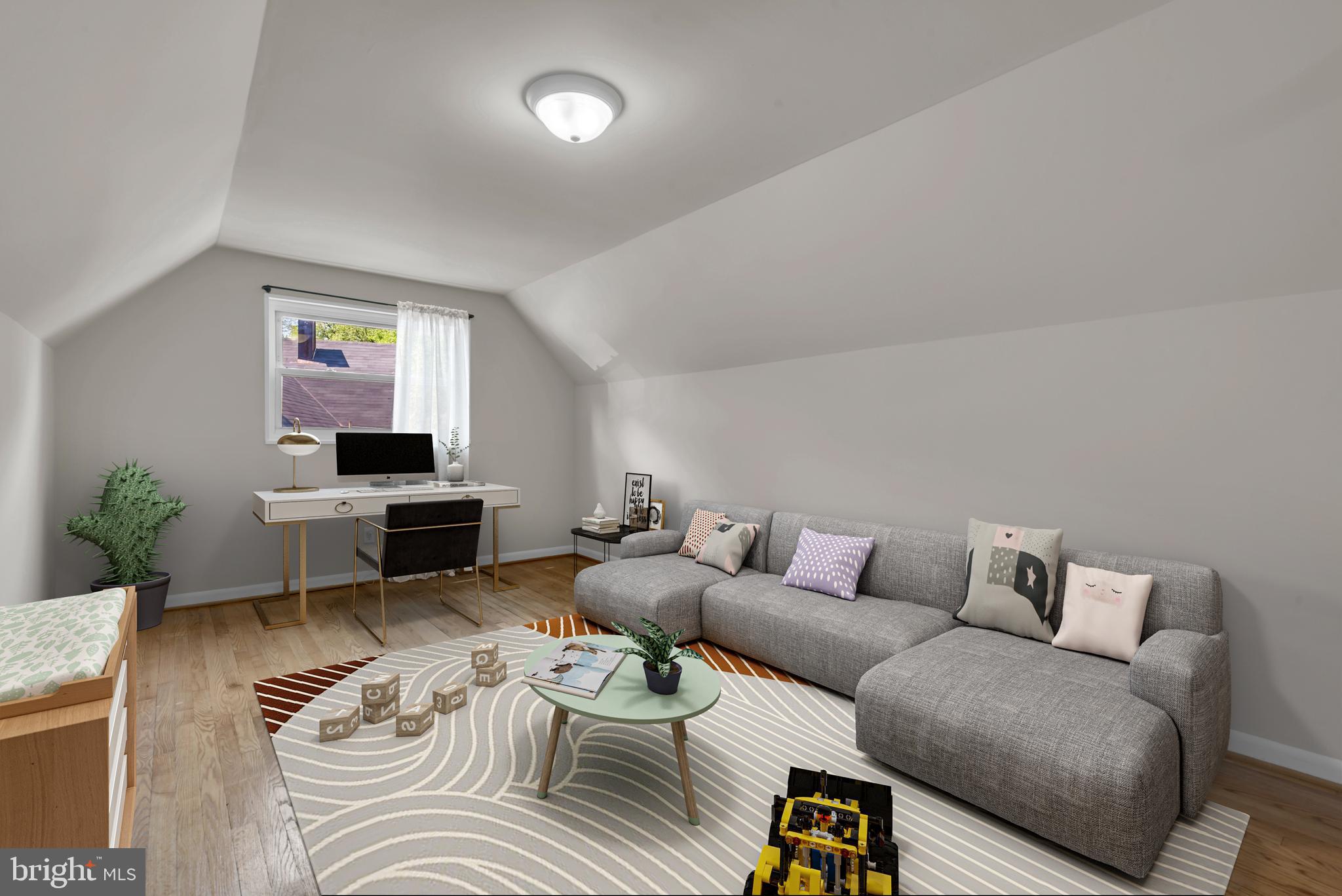 RIVERDALE WOODS - Residential