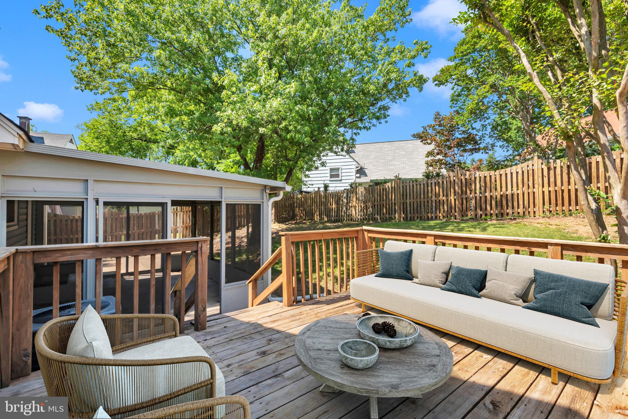 RIVERDALE WOODS - Residential