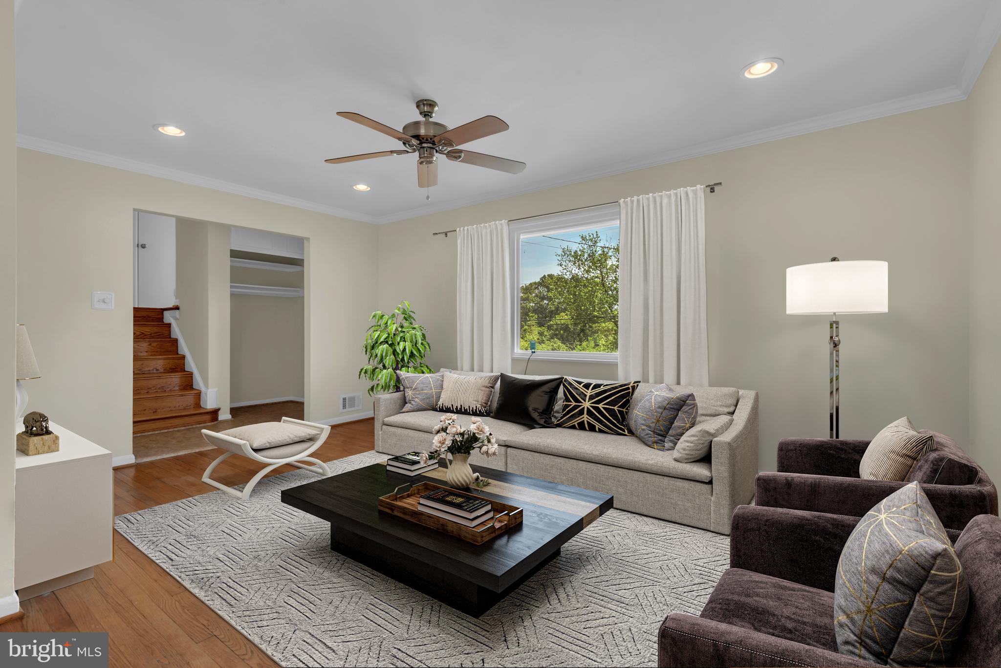 RIVERDALE WOODS - Residential