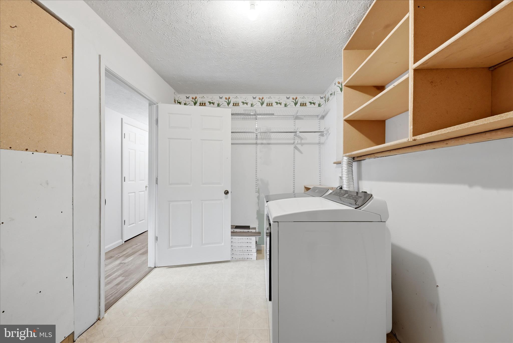 THE MEADOWS AT STRASBURG - Residential