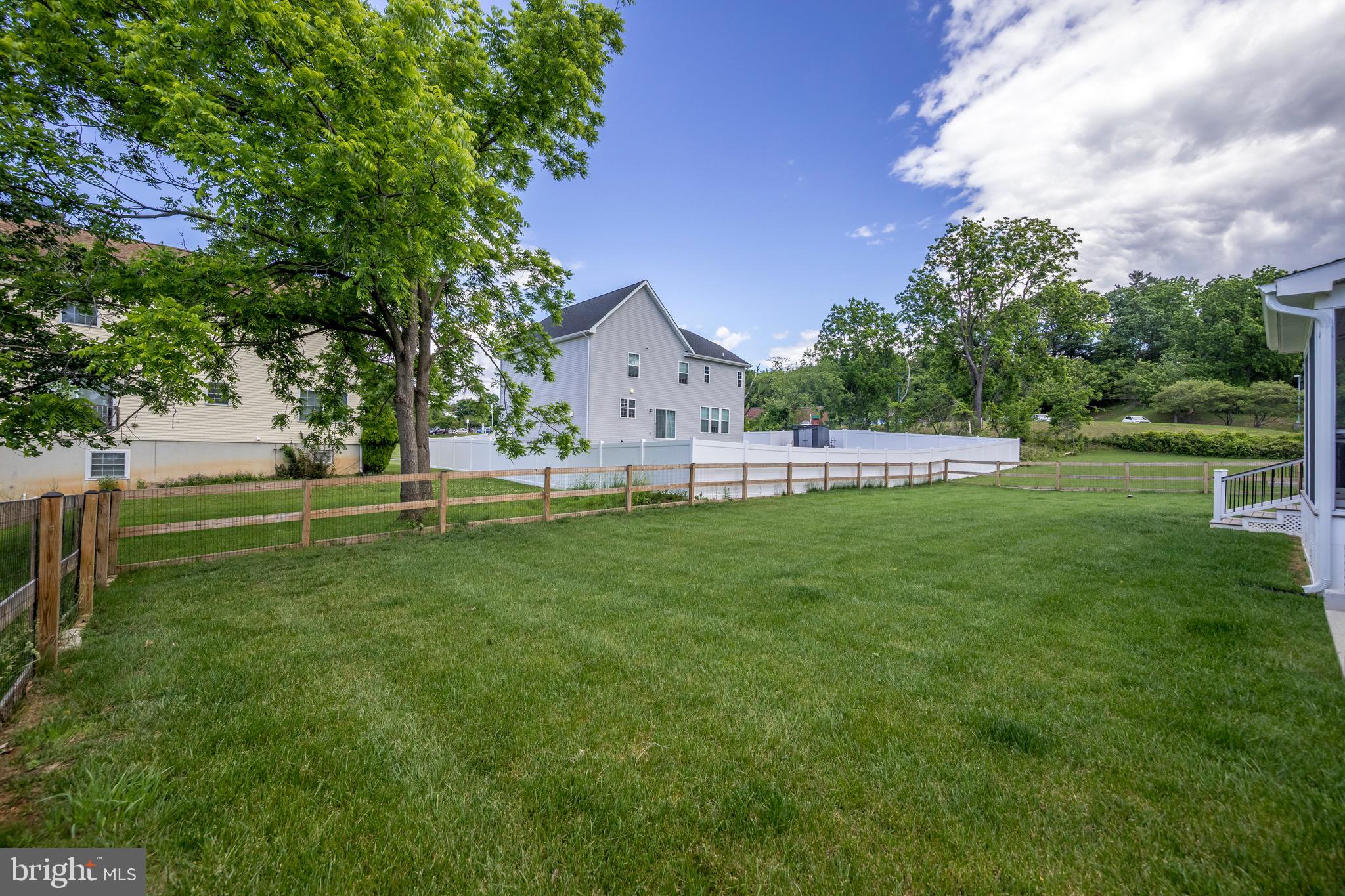 TIMONIUM HEIGHTS - Residential