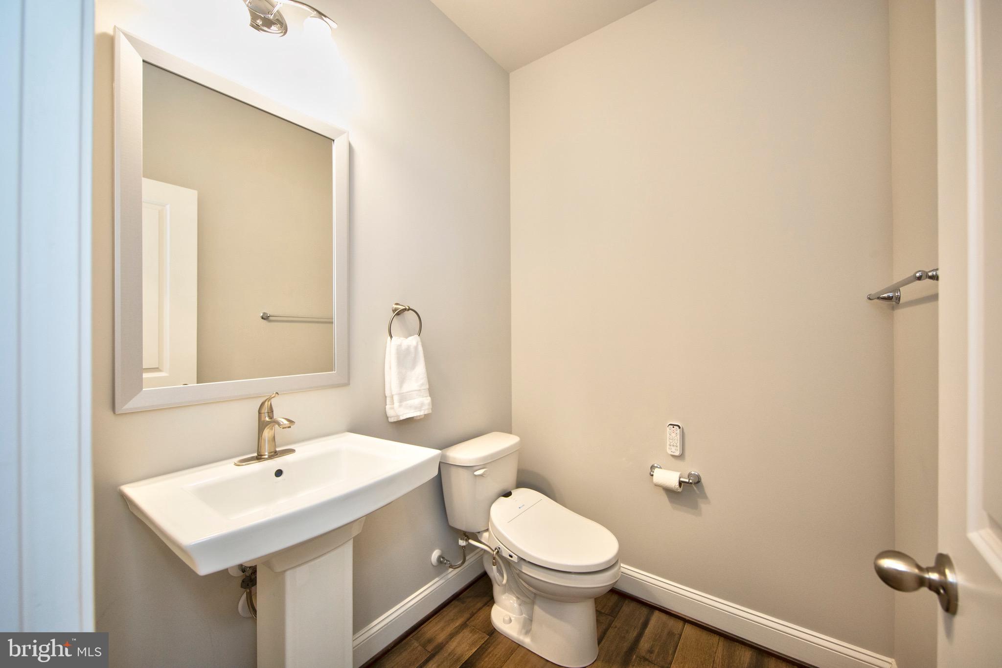 TIMONIUM HEIGHTS - Residential