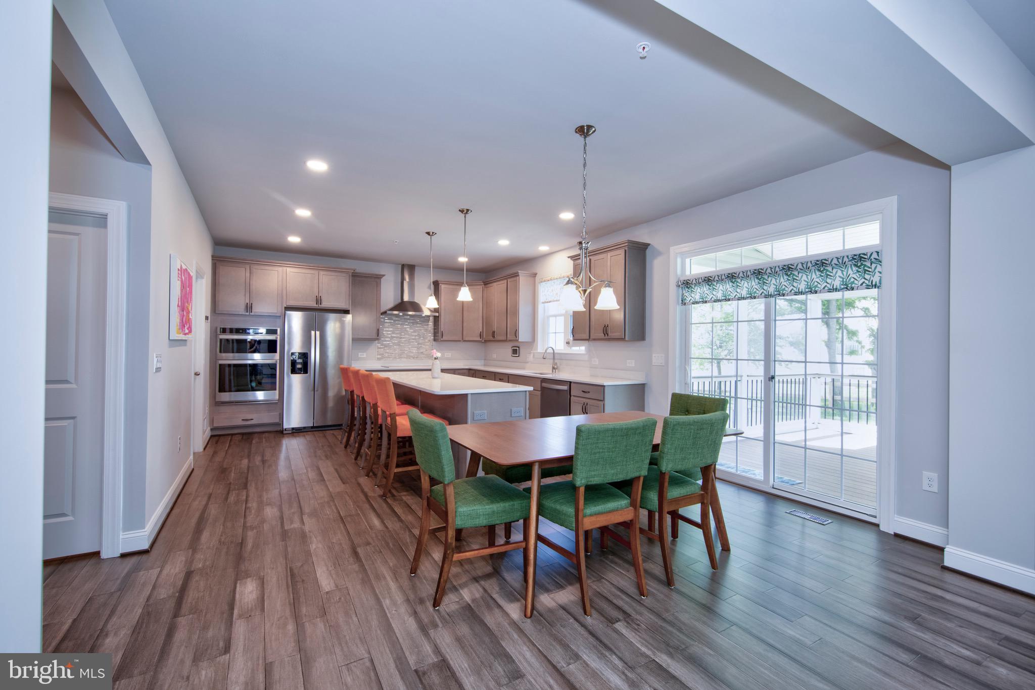 TIMONIUM HEIGHTS - Residential