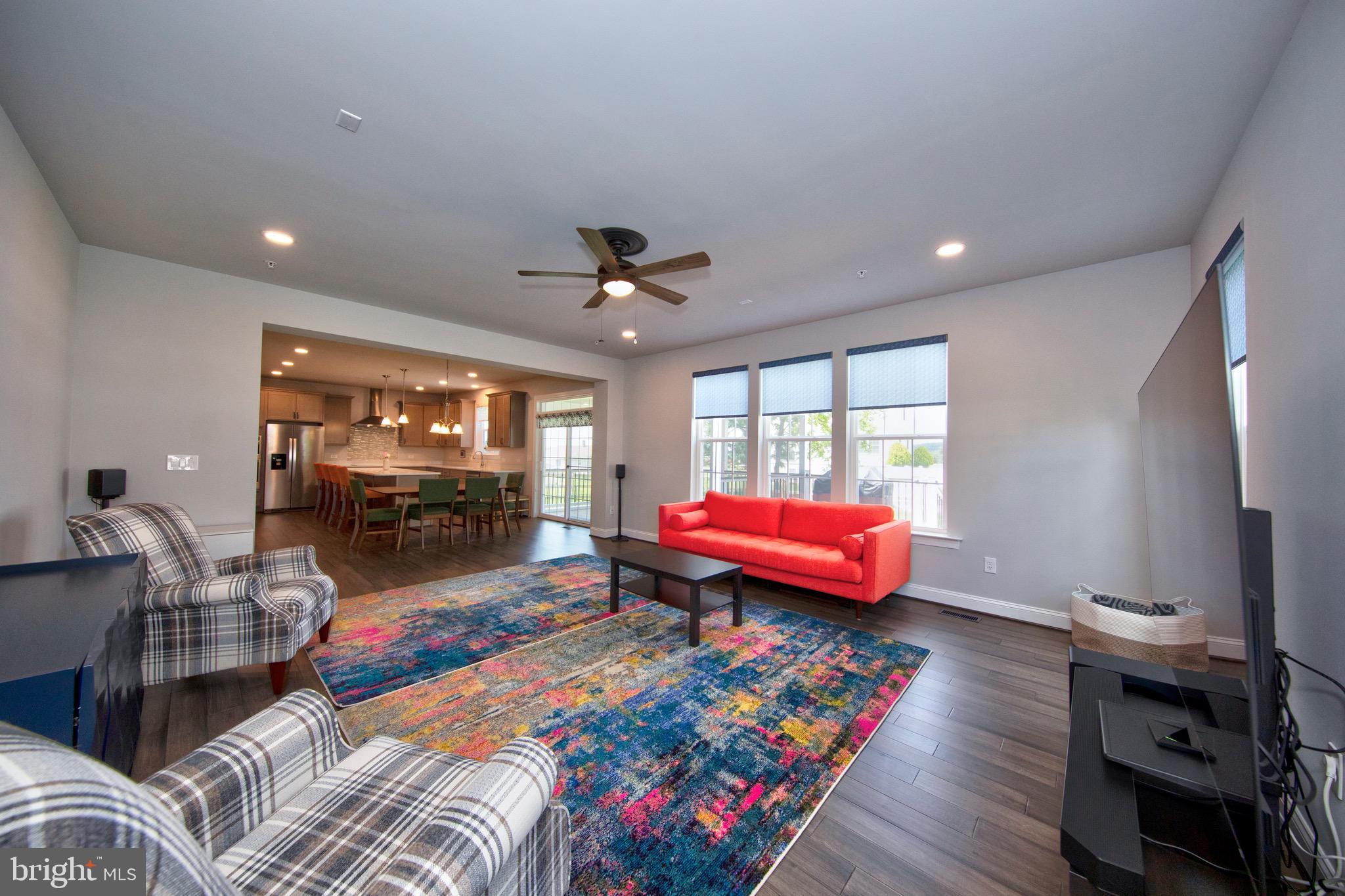 TIMONIUM HEIGHTS - Residential