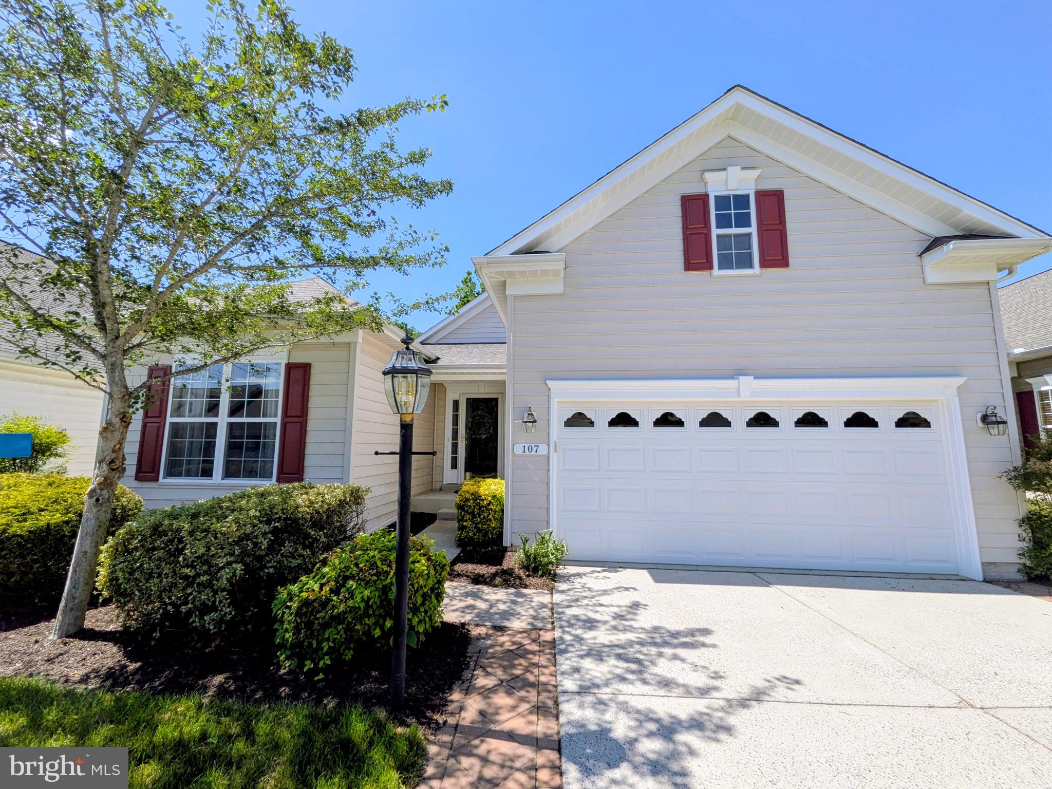 SYMPHONY VILLAGE AT CENTREVILLE - Residential