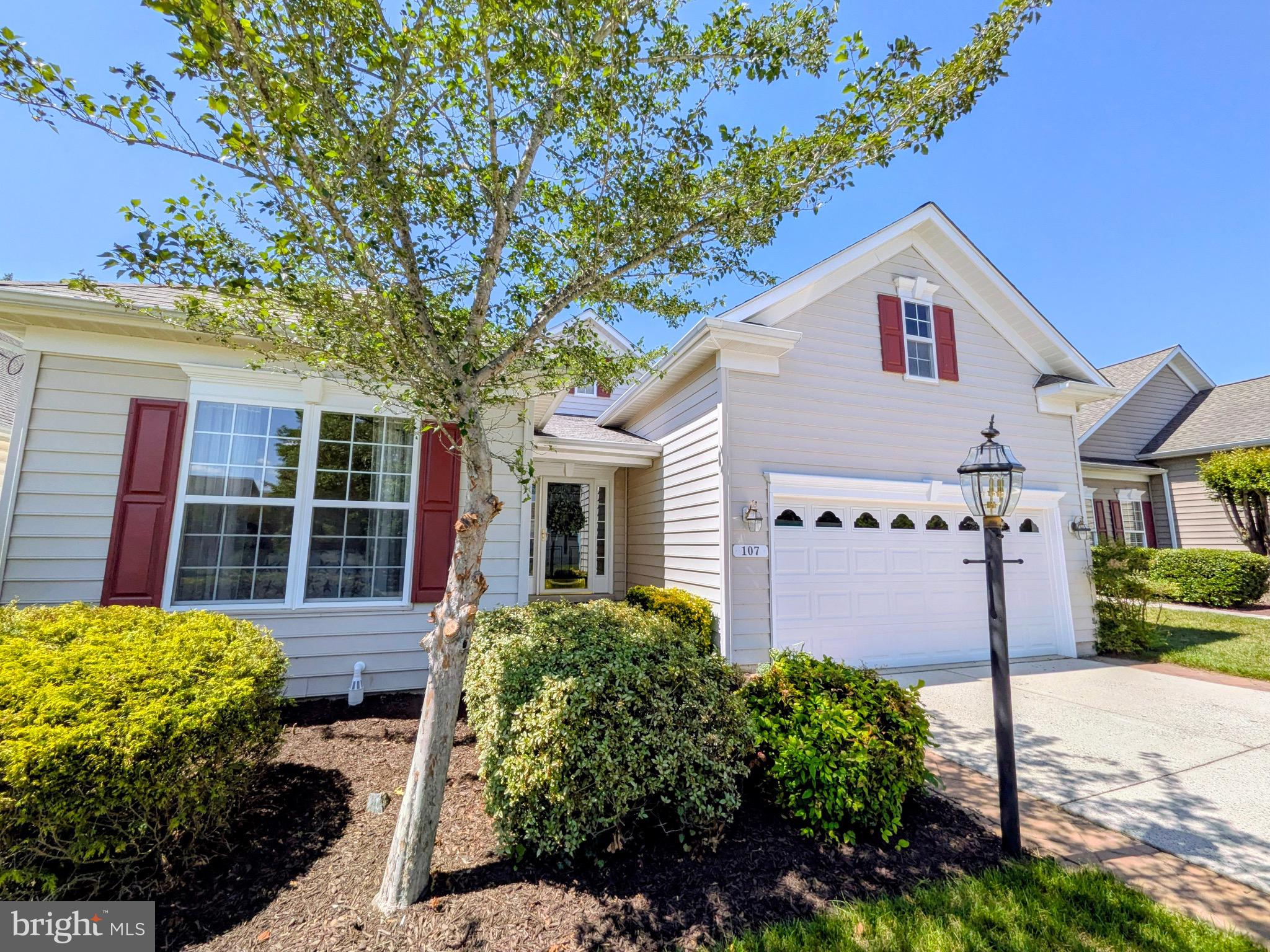 SYMPHONY VILLAGE AT CENTREVILLE - Residential