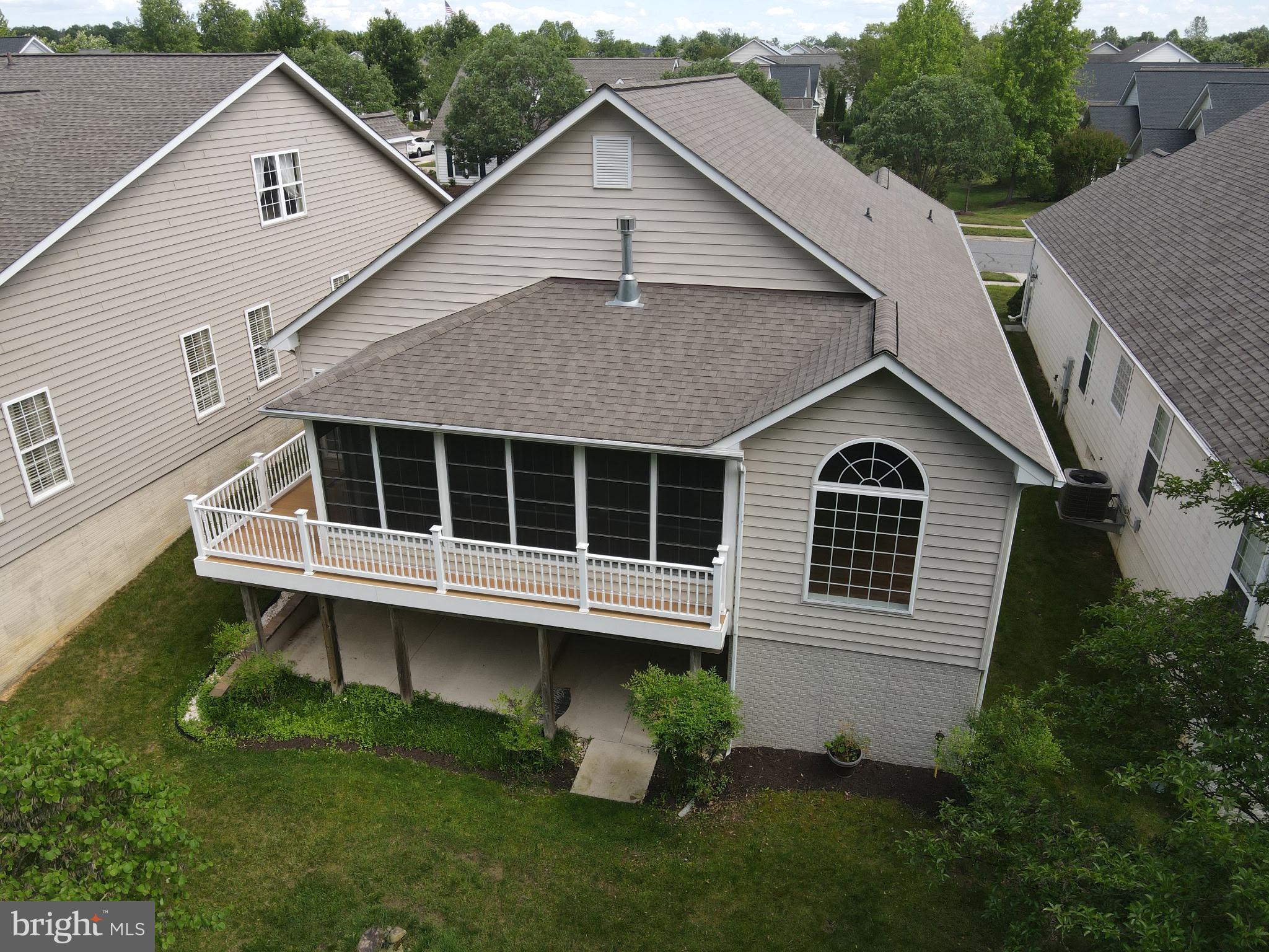 SYMPHONY VILLAGE AT CENTREVILLE - Residential