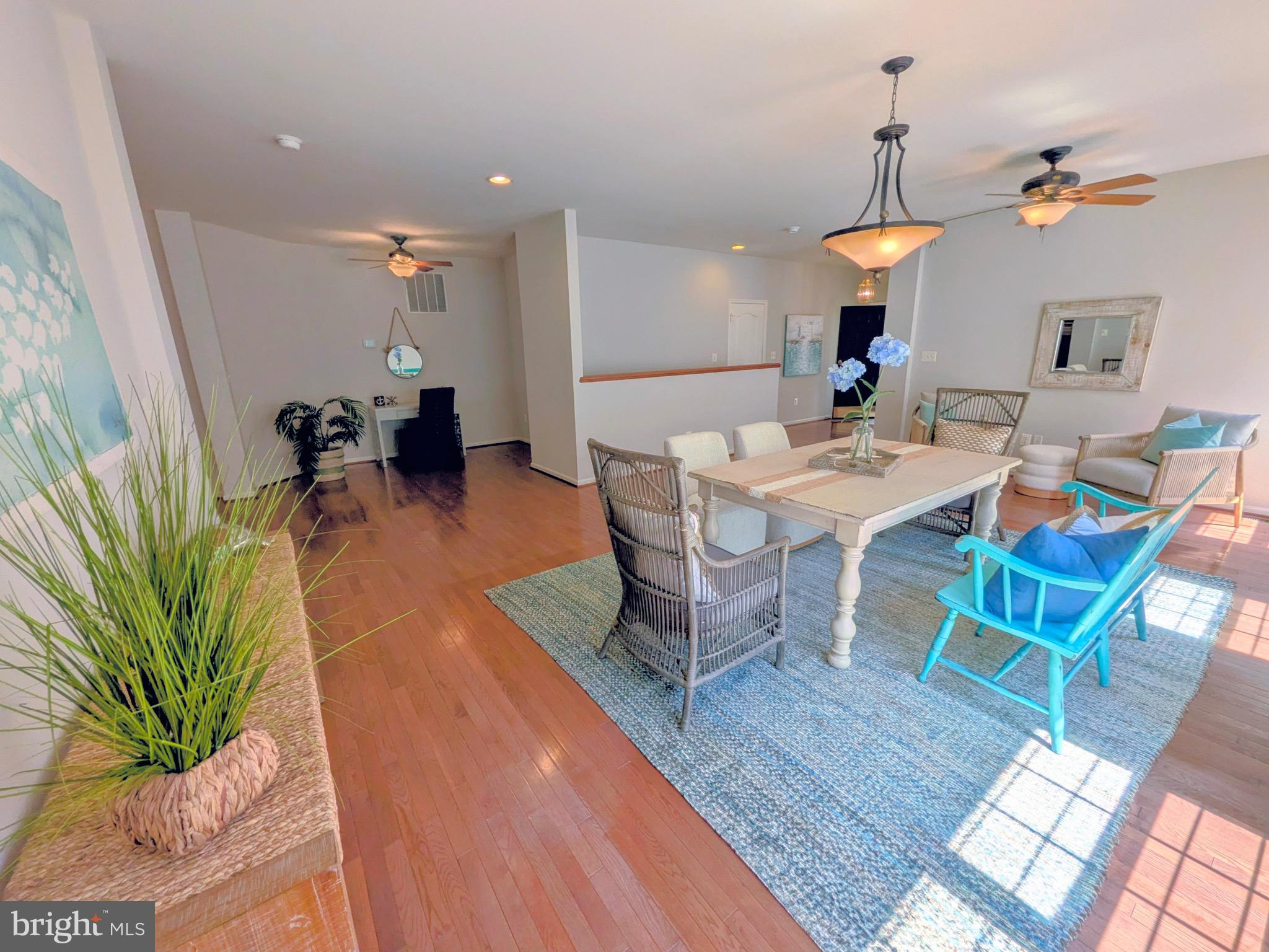 SYMPHONY VILLAGE AT CENTREVILLE - Residential