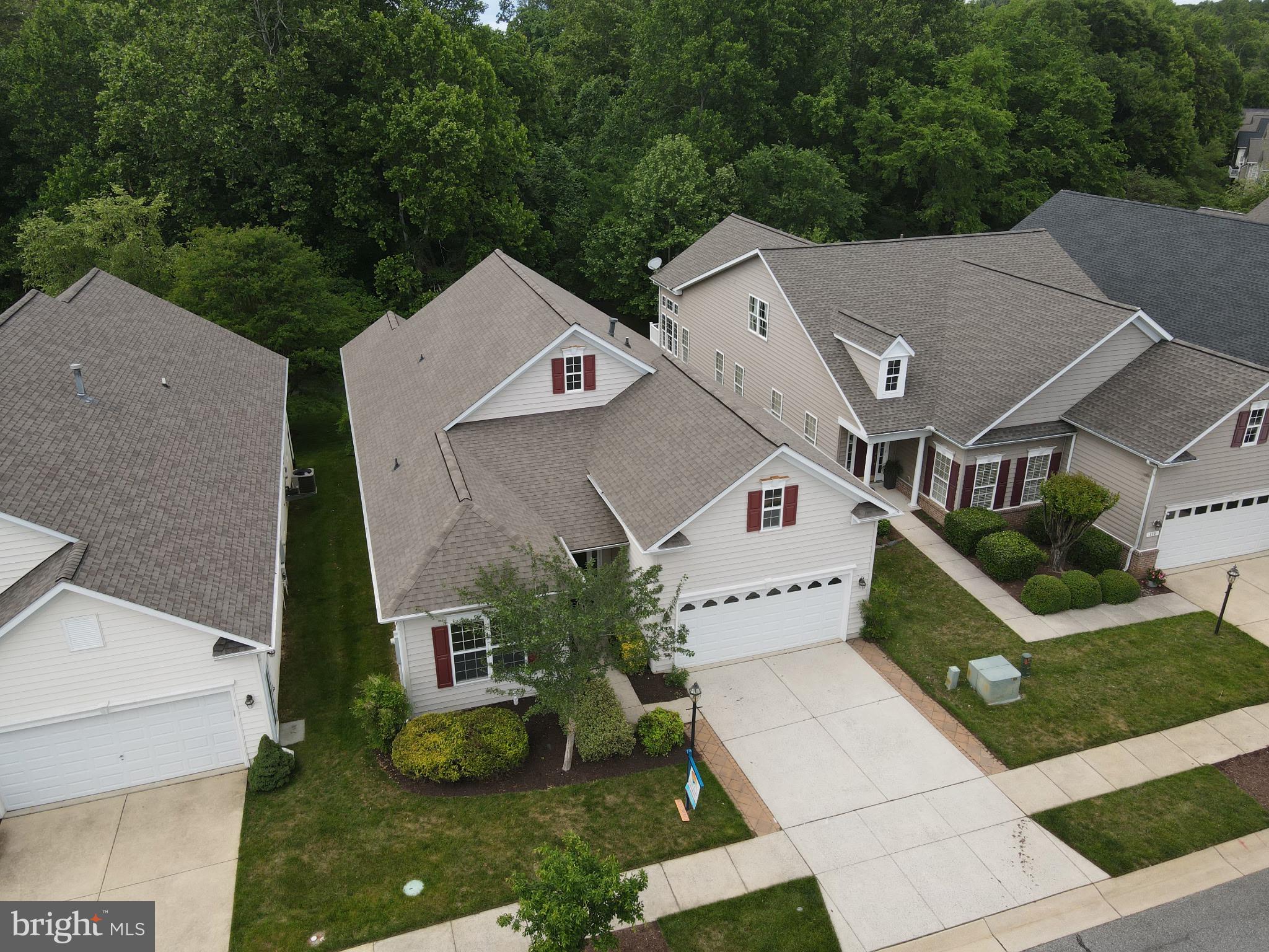 SYMPHONY VILLAGE AT CENTREVILLE - Residential