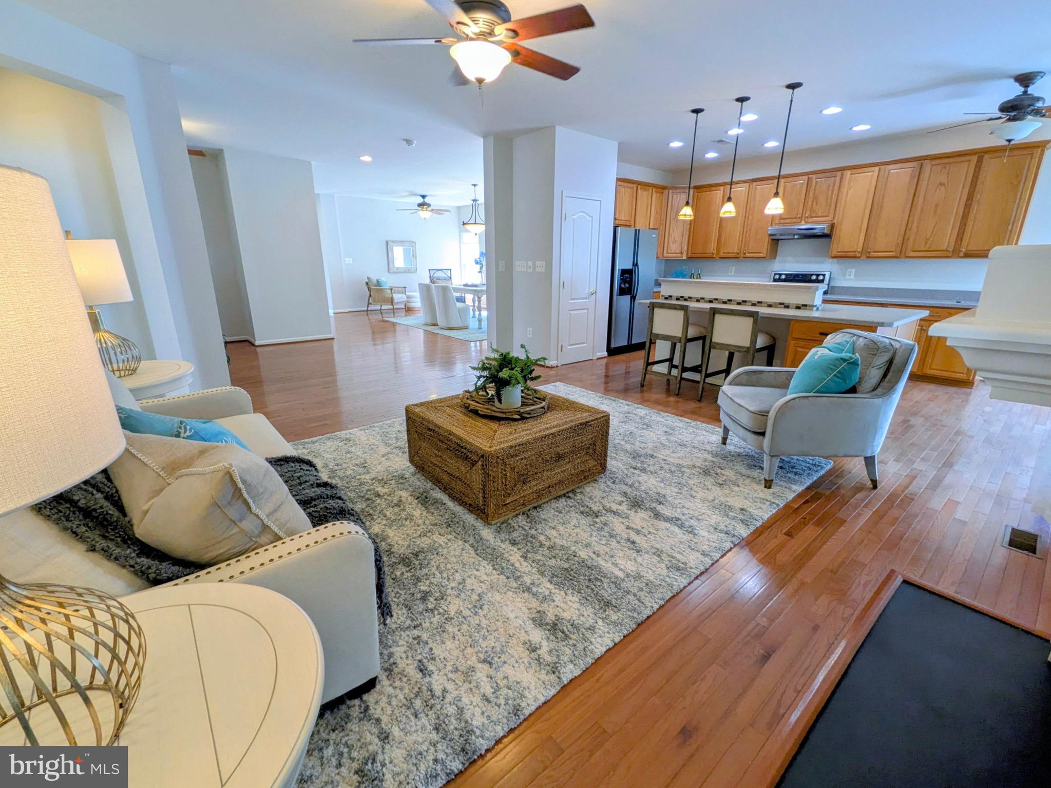 SYMPHONY VILLAGE AT CENTREVILLE - Residential
