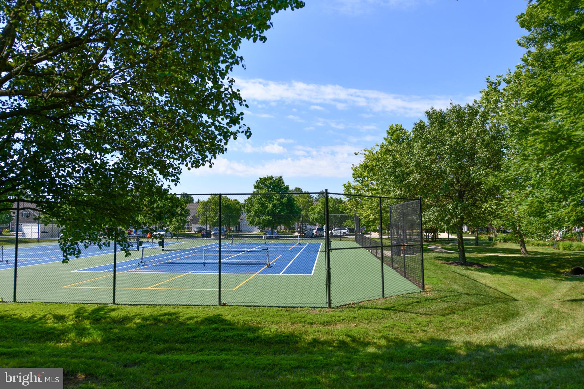 SYMPHONY VILLAGE AT CENTREVILLE - Residential