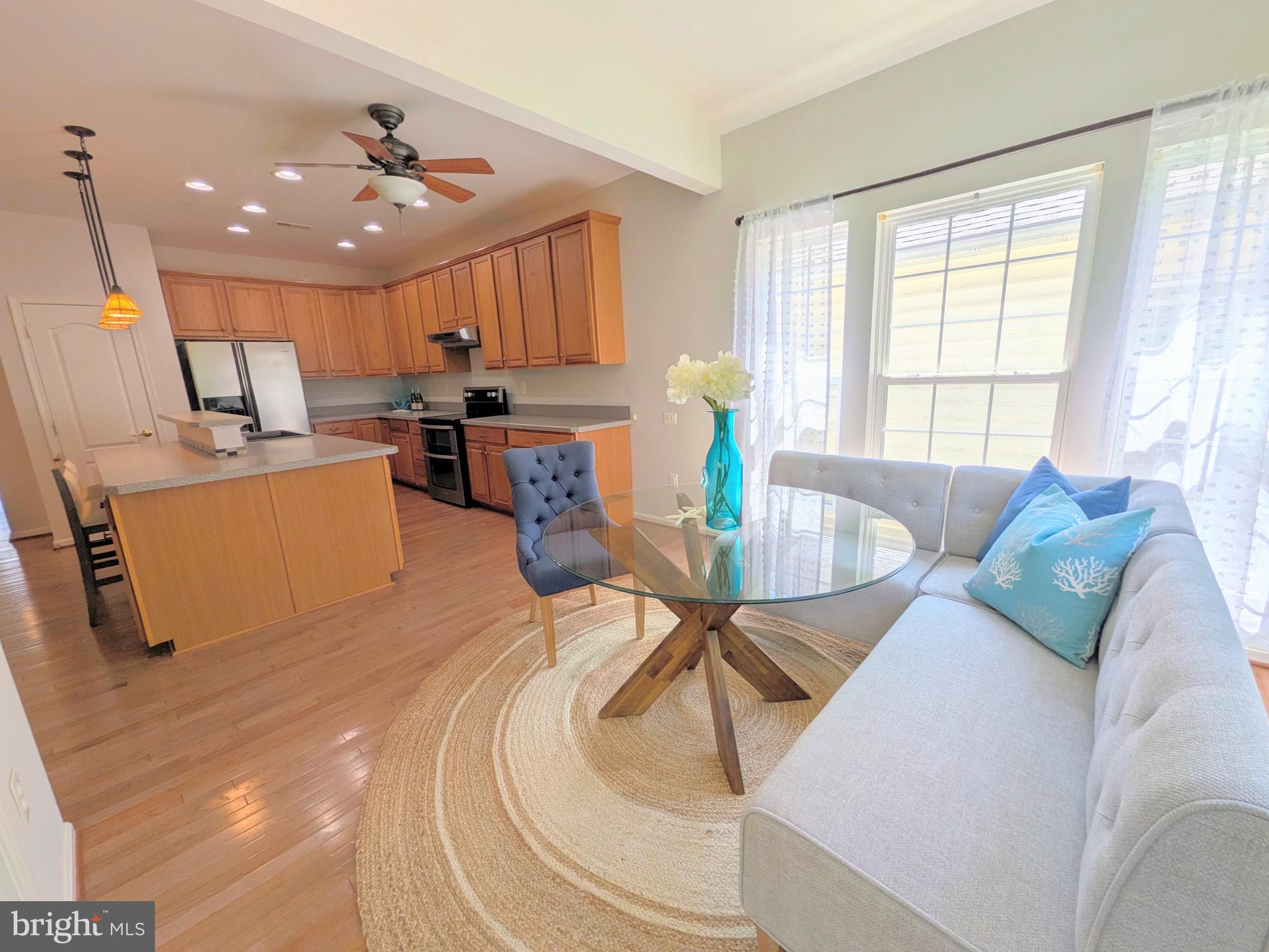 SYMPHONY VILLAGE AT CENTREVILLE - Residential