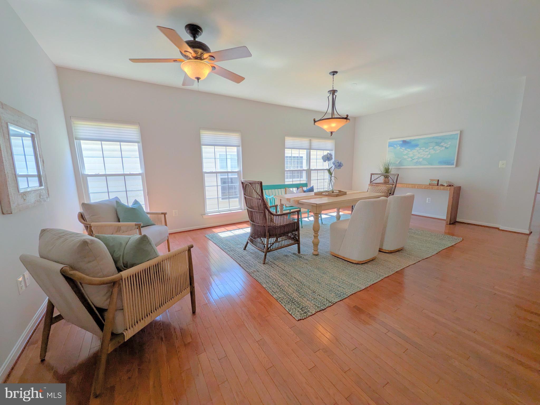 SYMPHONY VILLAGE AT CENTREVILLE - Residential