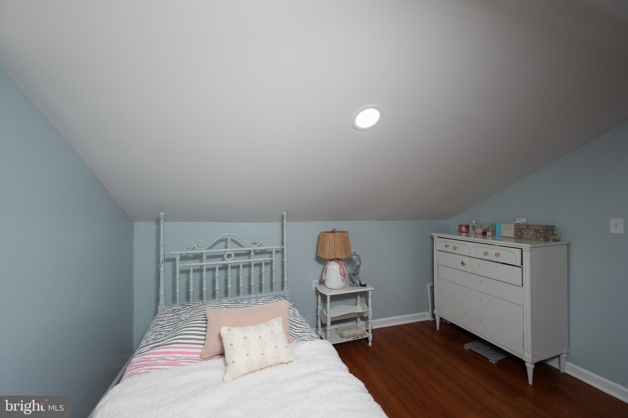 ABINGTON - Residential