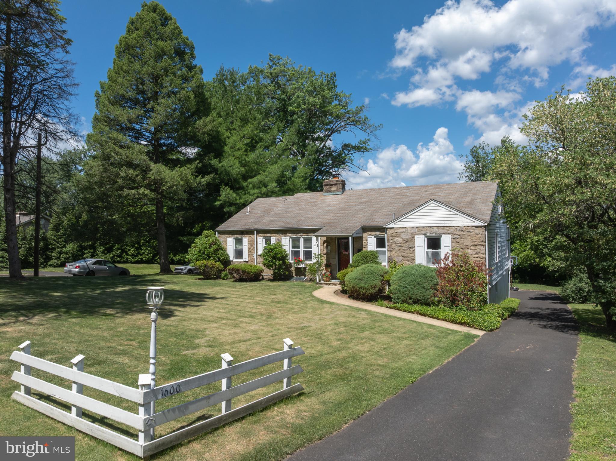 ABINGTON - Residential