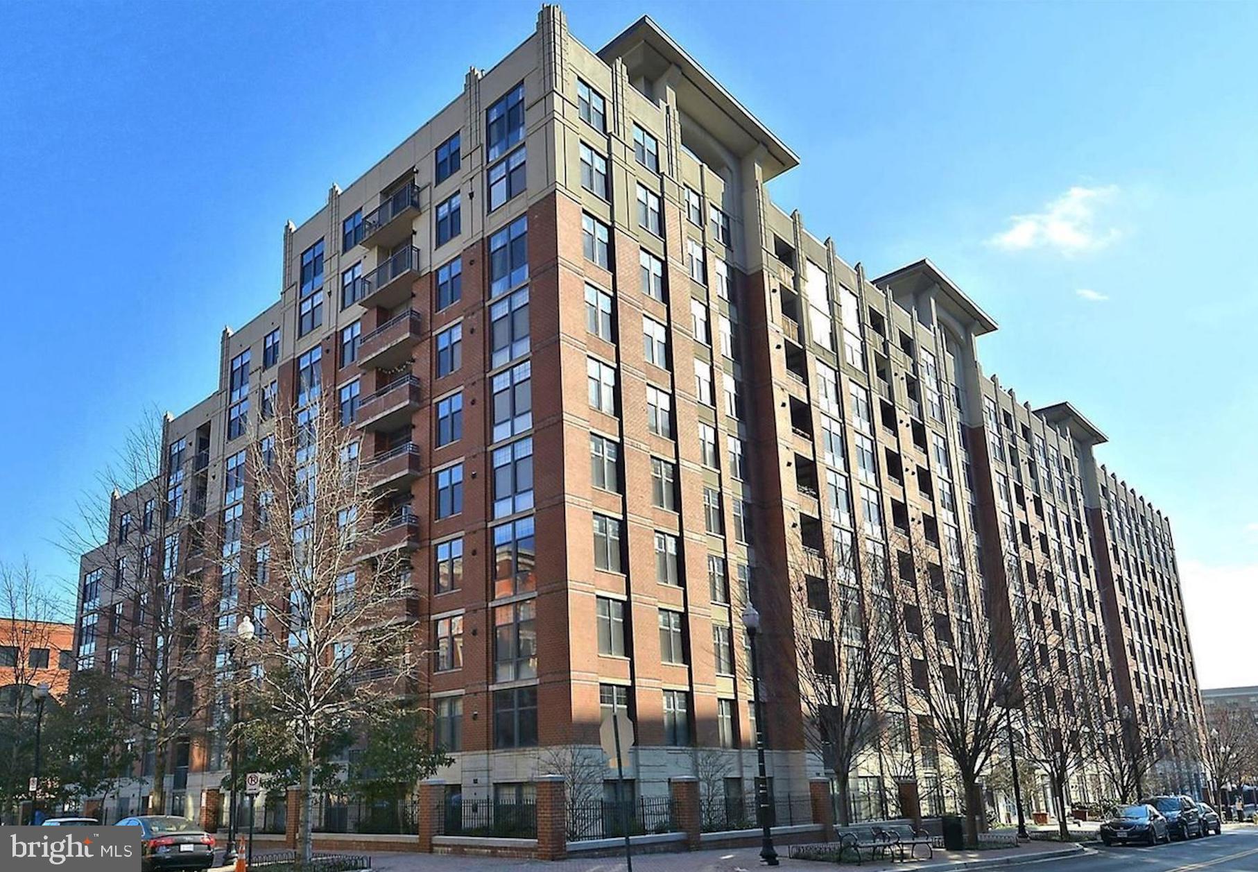*** Open House Sun March 8 1:00-3:00PM ***

Immaculate 1BR/1BA condo at sought Clarendon1021.  Hardwood floors run throughout the main living space, complemented by stainless steel appliances and granite countertops in the kitchen. The bedroom feels like a true retreat with tall windows, a ceiling fan, and a generous walk-in closet.

The showpiece of Clarendon1021 is the newly expanded rooftop terrace — now open and better than ever. Three gas grills, covered dining areas with heaters for cooler months, and a louvered roof system that opens in warmer weather make this a true year-round space. Relax around the gas fire pit, unwind in private seating nooks, or take in sweeping views from the National Cathedral to the Washington Monument and the Masonic Temple in Old Town. The rooftop also features an infinity pool and jacuzzi.

Building amenities include a fully equipped fitness center with extensive cardio and strength equipment, TRX system, and free weights. A 24/7 staffed front desk and adjacent package lockers ensure secure deliveries. Off the lobby, residents enjoy a lounge/party room, and package locker/conference room.

Located in the heart of Clarendon, everything is at your doorstep — Trader Joe’s, Whole Foods, Starbucks, Peet’s, Crossroads shops (Apple, Barnes & Noble, Pottery Barn, Container Store, Crate & Barrel), top fitness studios, restaurants, and nightlife. The Clarendon Metro is just two blocks away, and National Airport is under five miles.