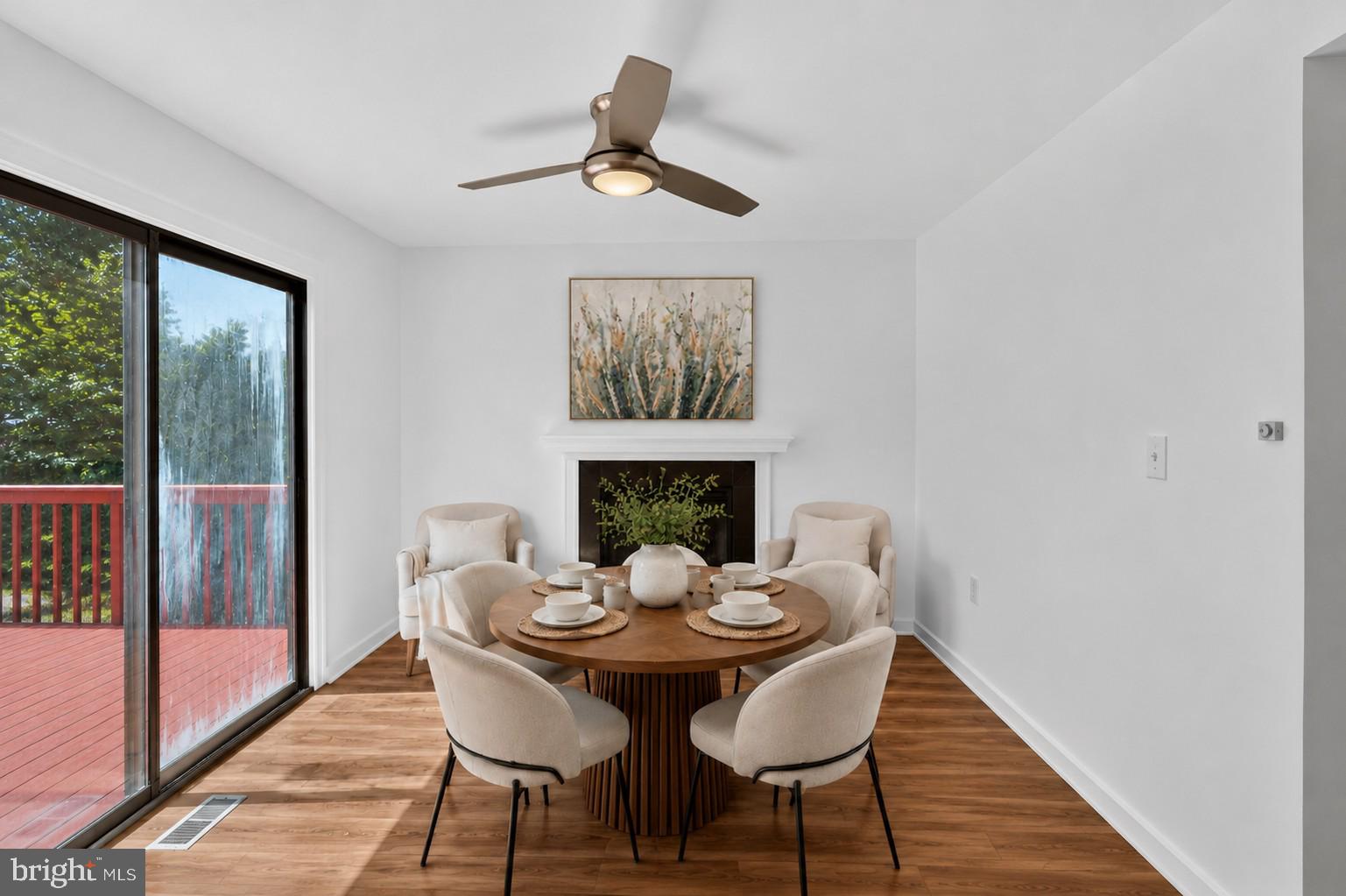 GREENCASTLE LAKE - Residential