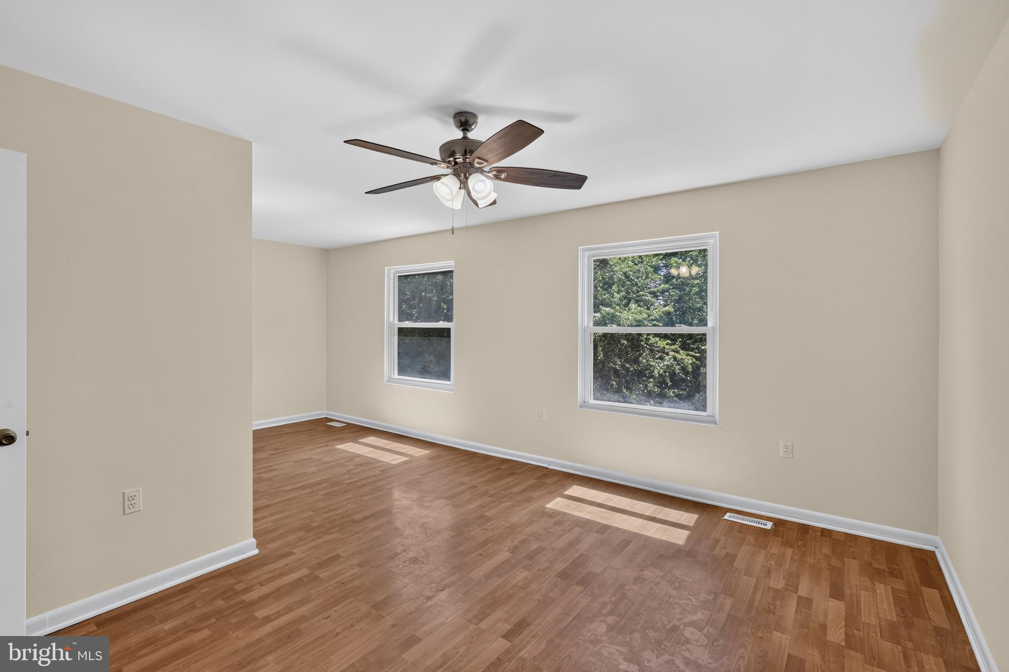 GREENCASTLE LAKE - Residential