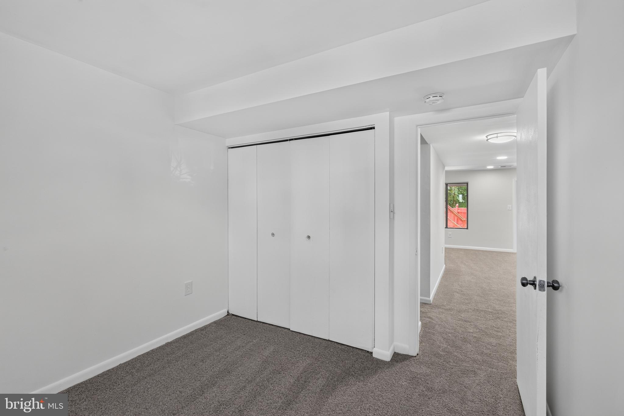 GREENCASTLE LAKE - Residential