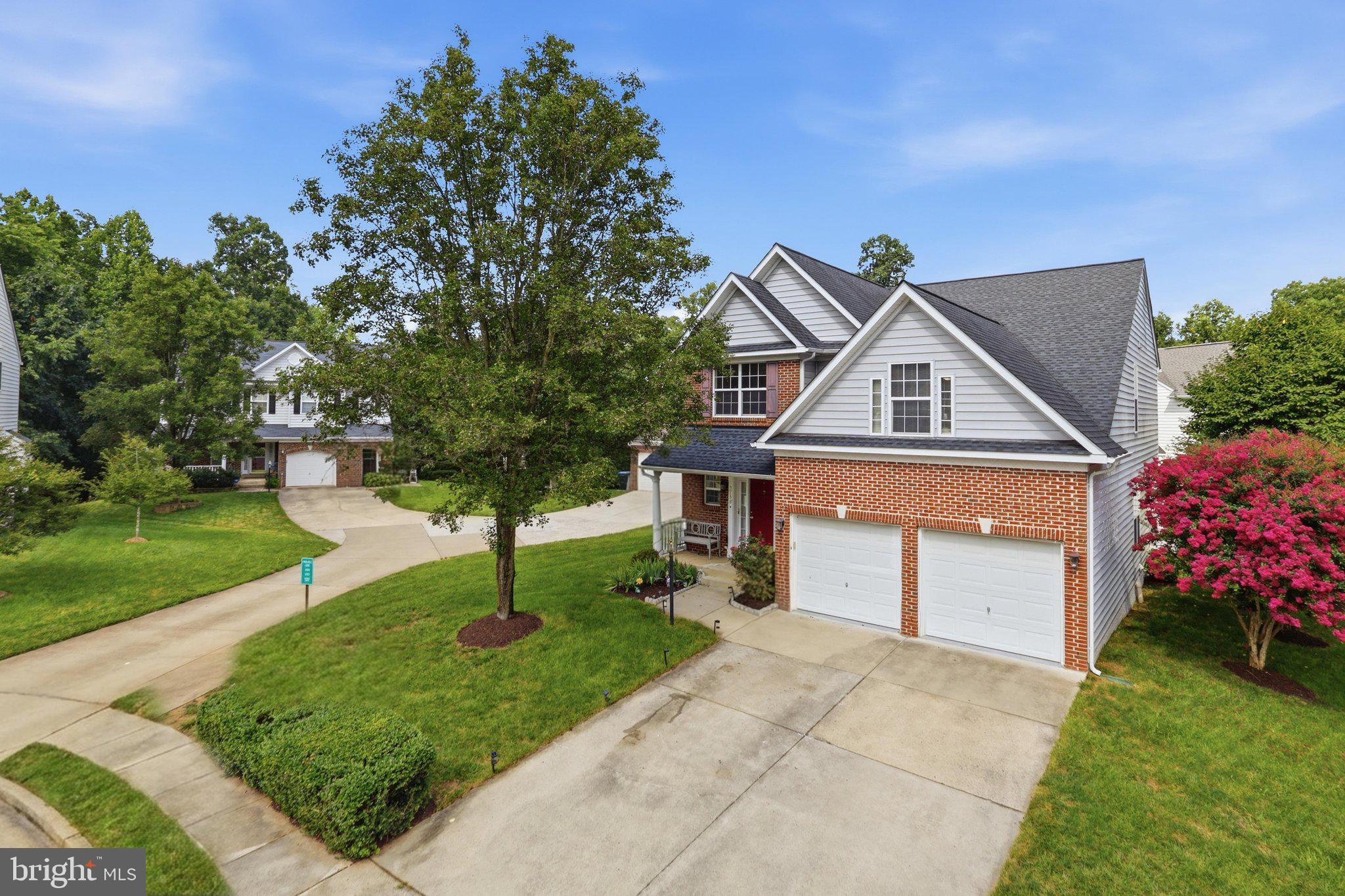HIGHLAND OAKS - Residential