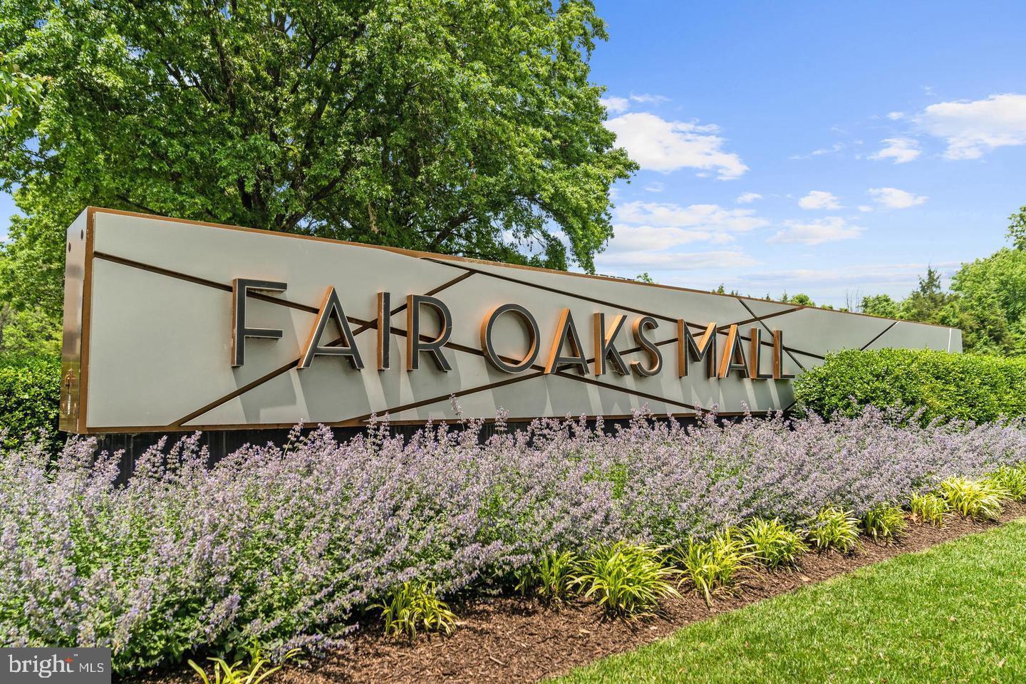 HIGHLAND OAKS - Residential