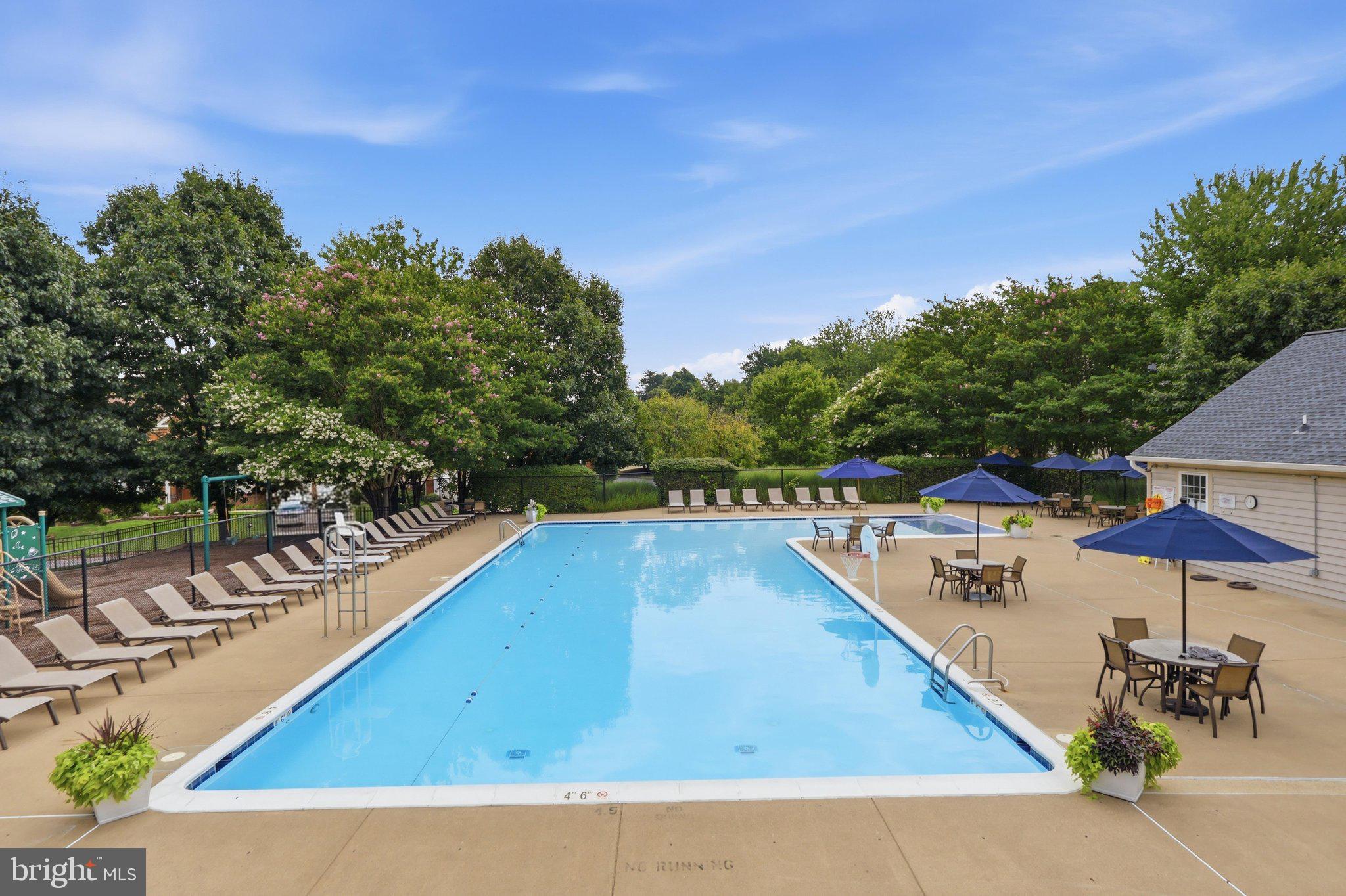 HIGHLAND OAKS - Residential