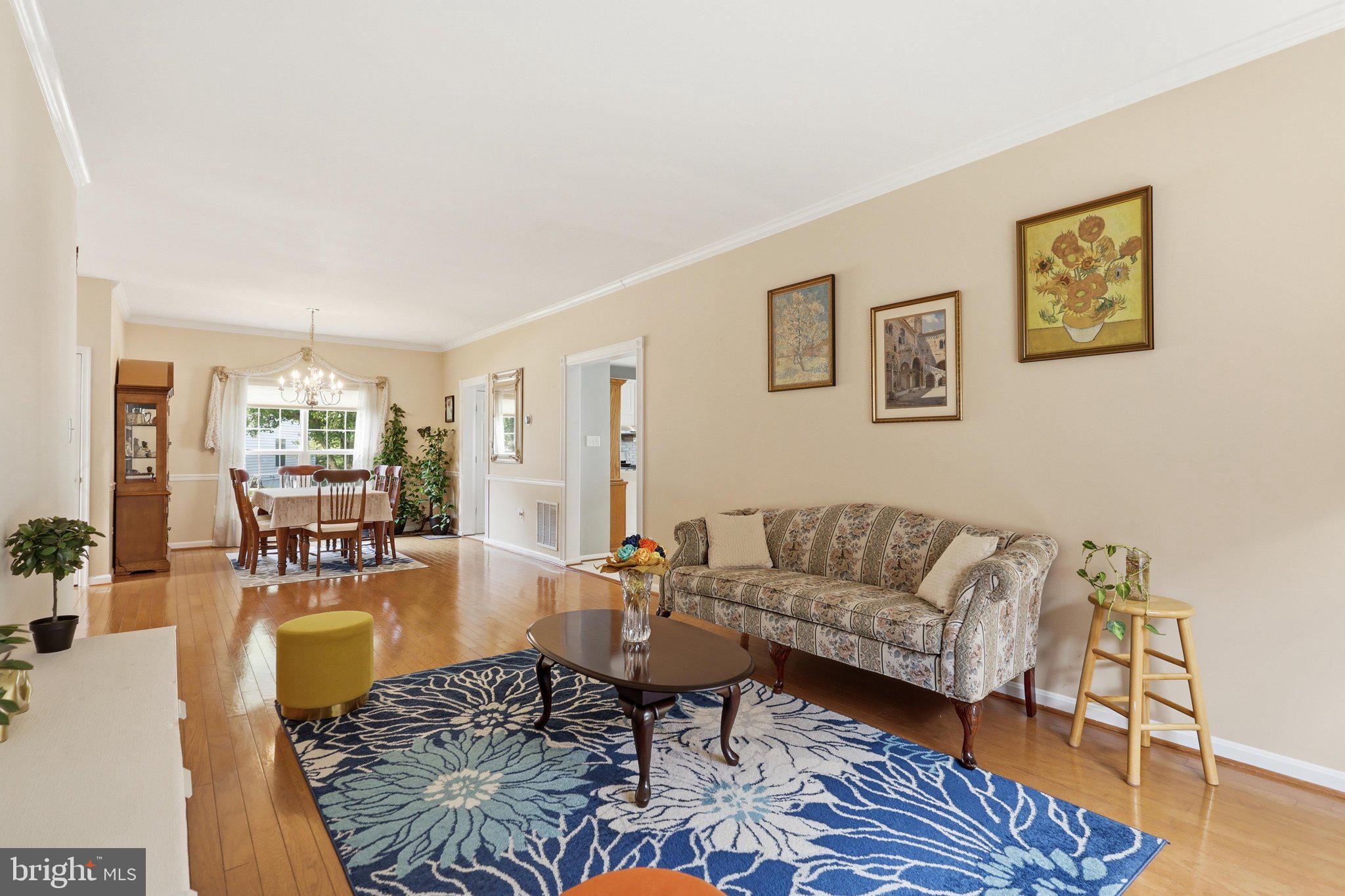 HIGHLAND OAKS - Residential