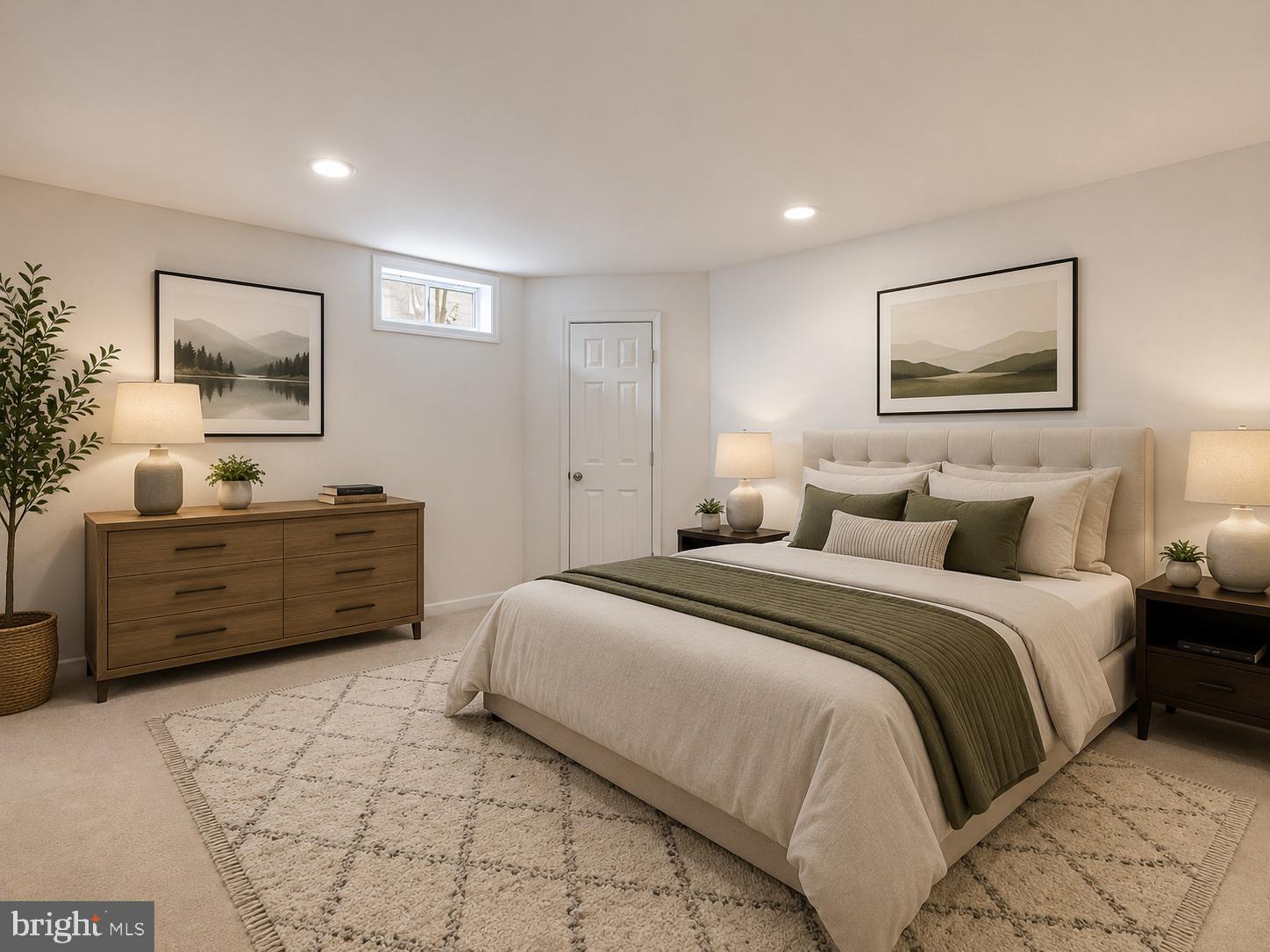 HIGHLAND OAKS - Residential