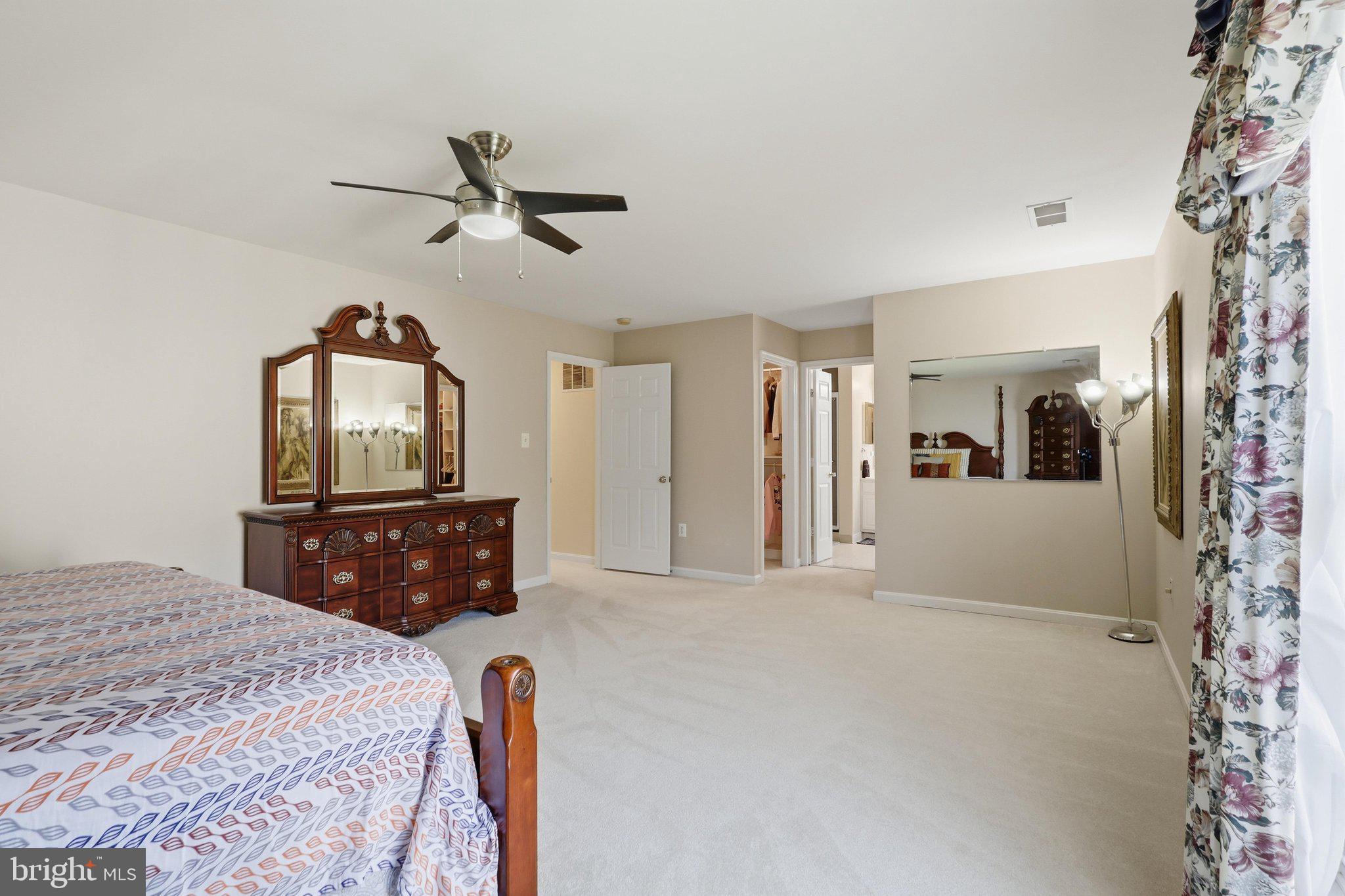 HIGHLAND OAKS - Residential