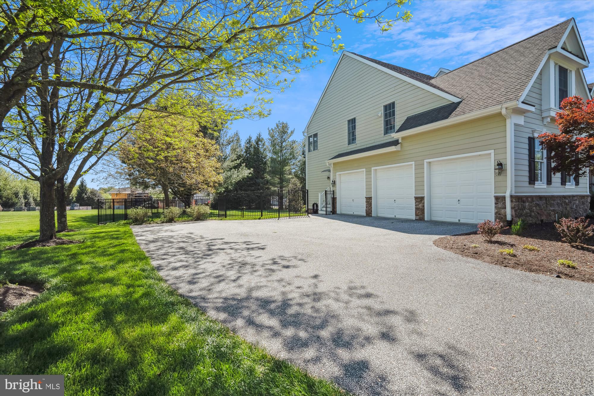 CLARKS MEADOW - Residential