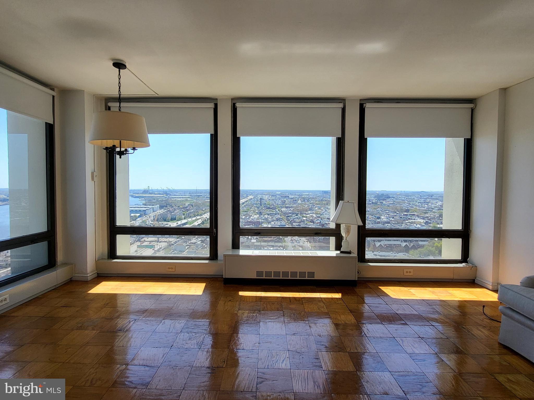 SOCIETY HILL - Residential Lease