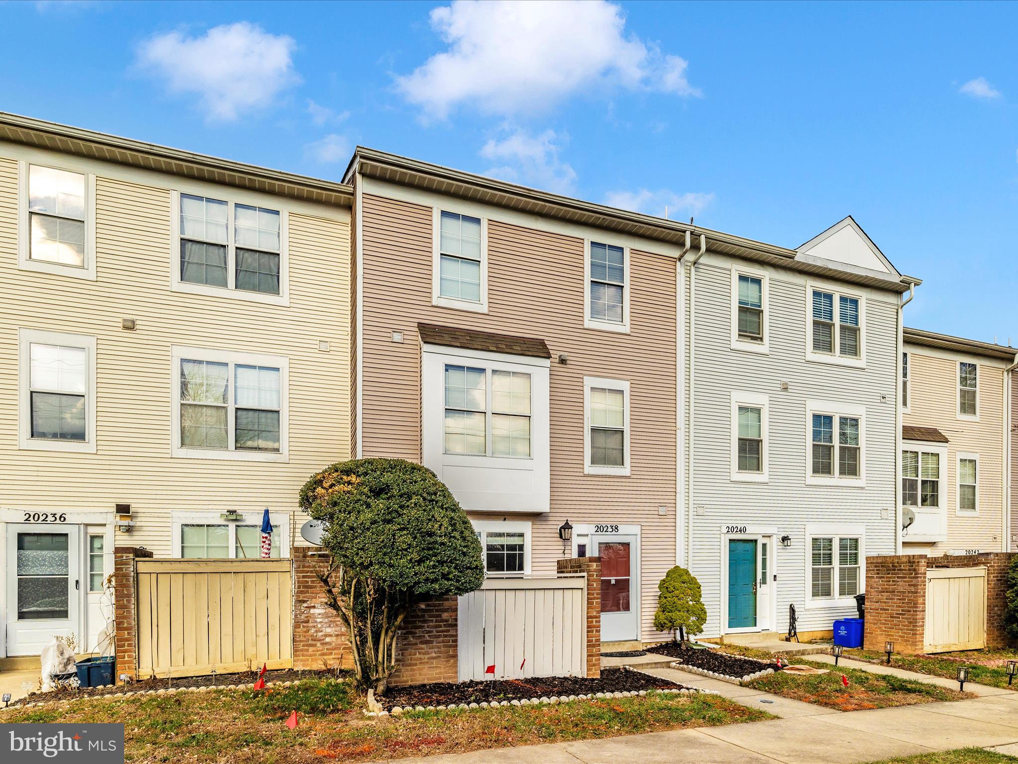 CHARLESGATE - Residential Lease
