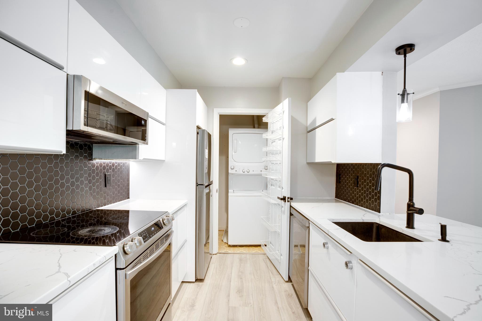 LAFAYETTE FOREST - Residential