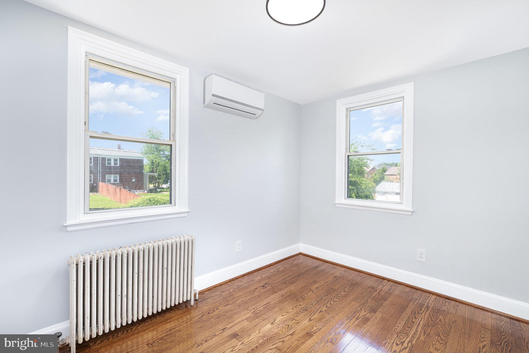 HOWARD PARK - Residential