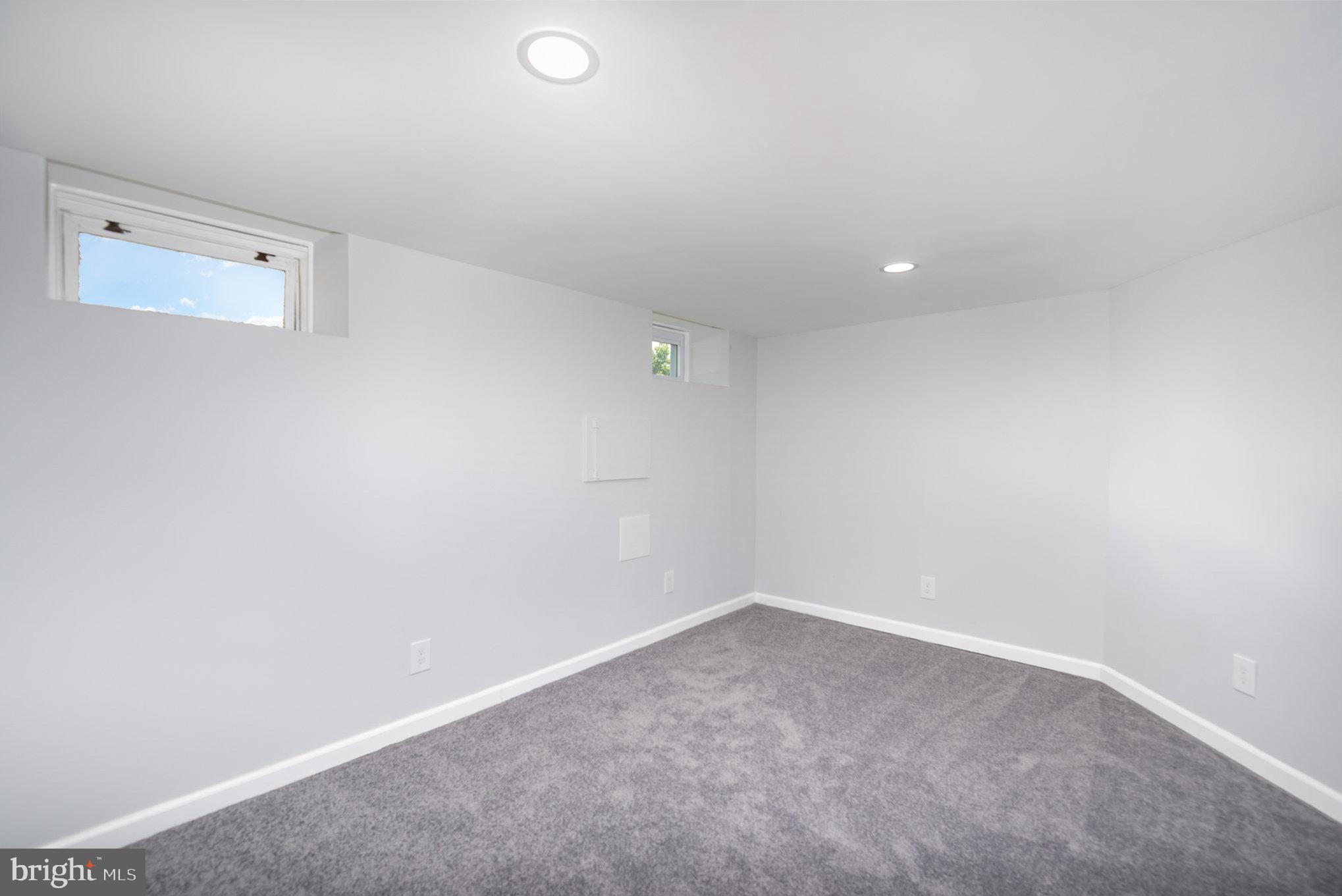 HOWARD PARK - Residential