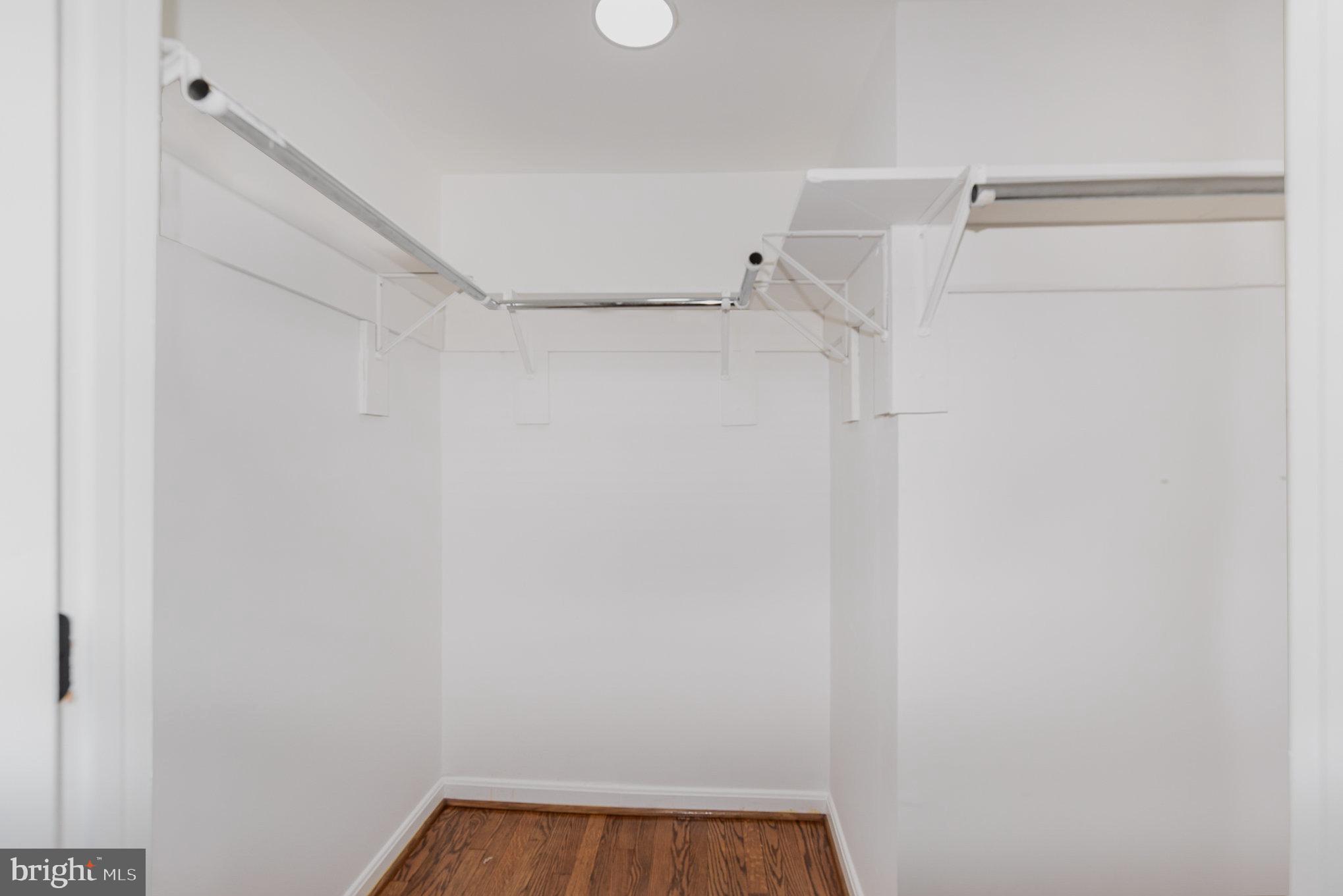 HOWARD PARK - Residential