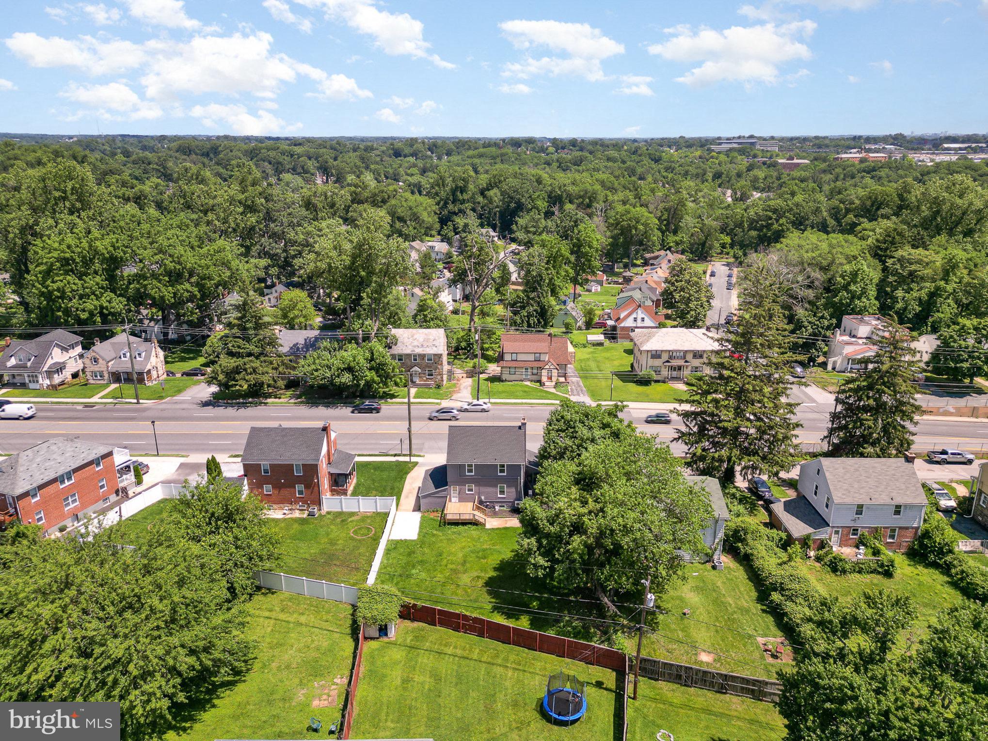 HOWARD PARK - Residential