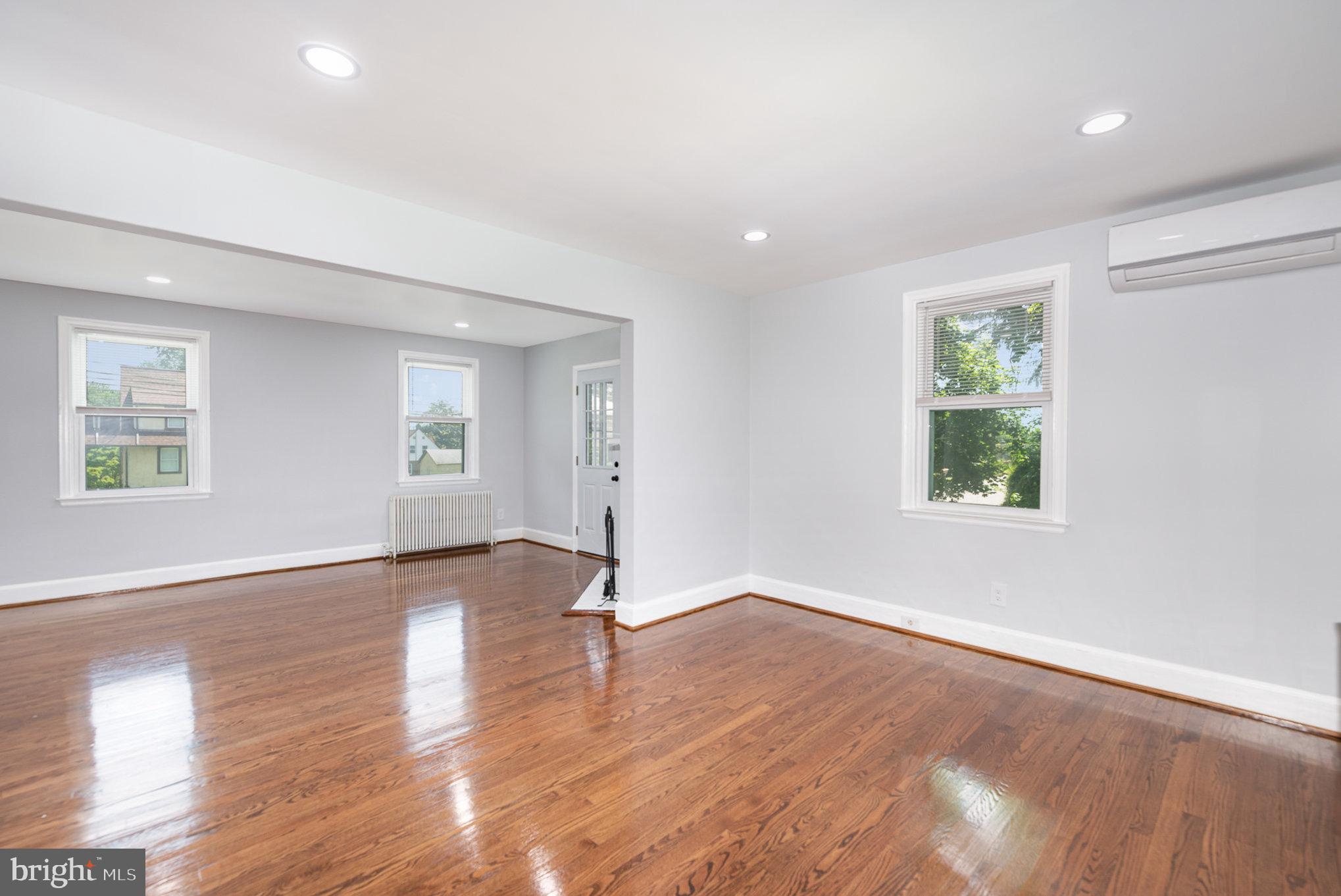 HOWARD PARK - Residential