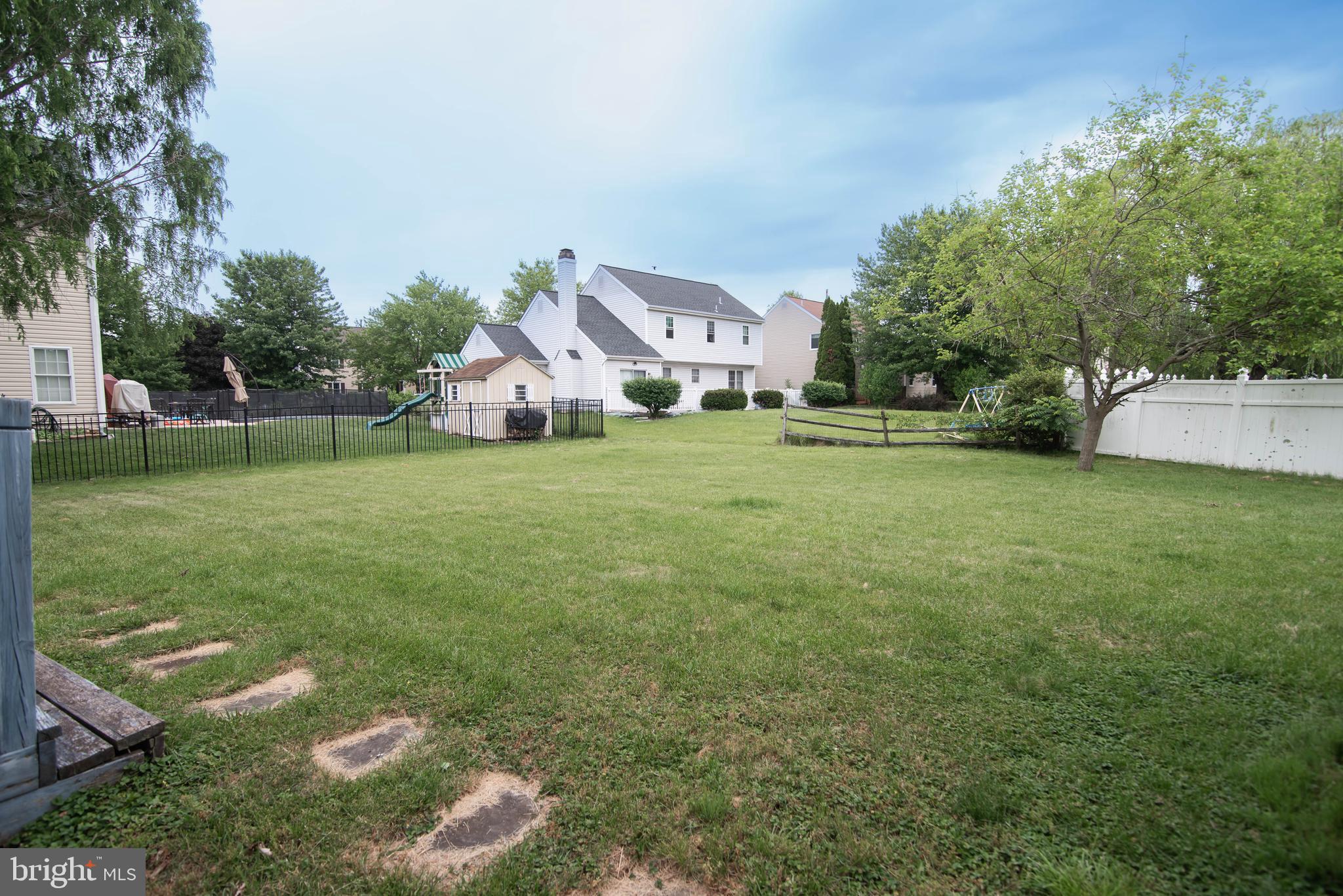 HEATHER GLEN - Residential