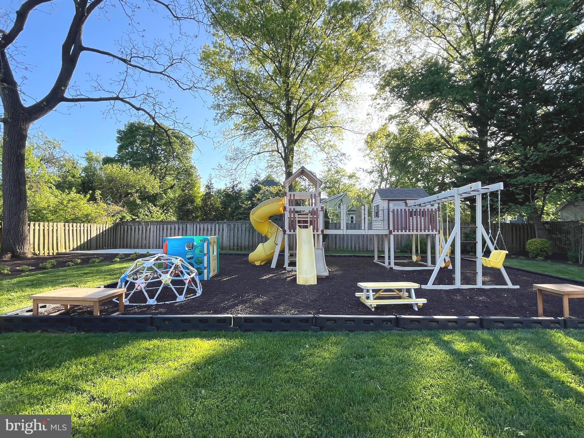 SUMMIT VEITCH - Residential