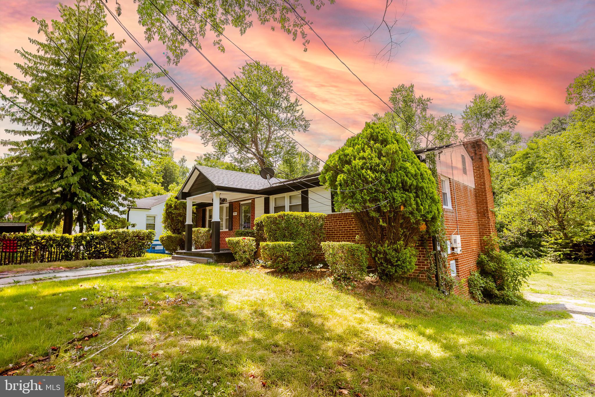 LAKEVIEW - Residential
