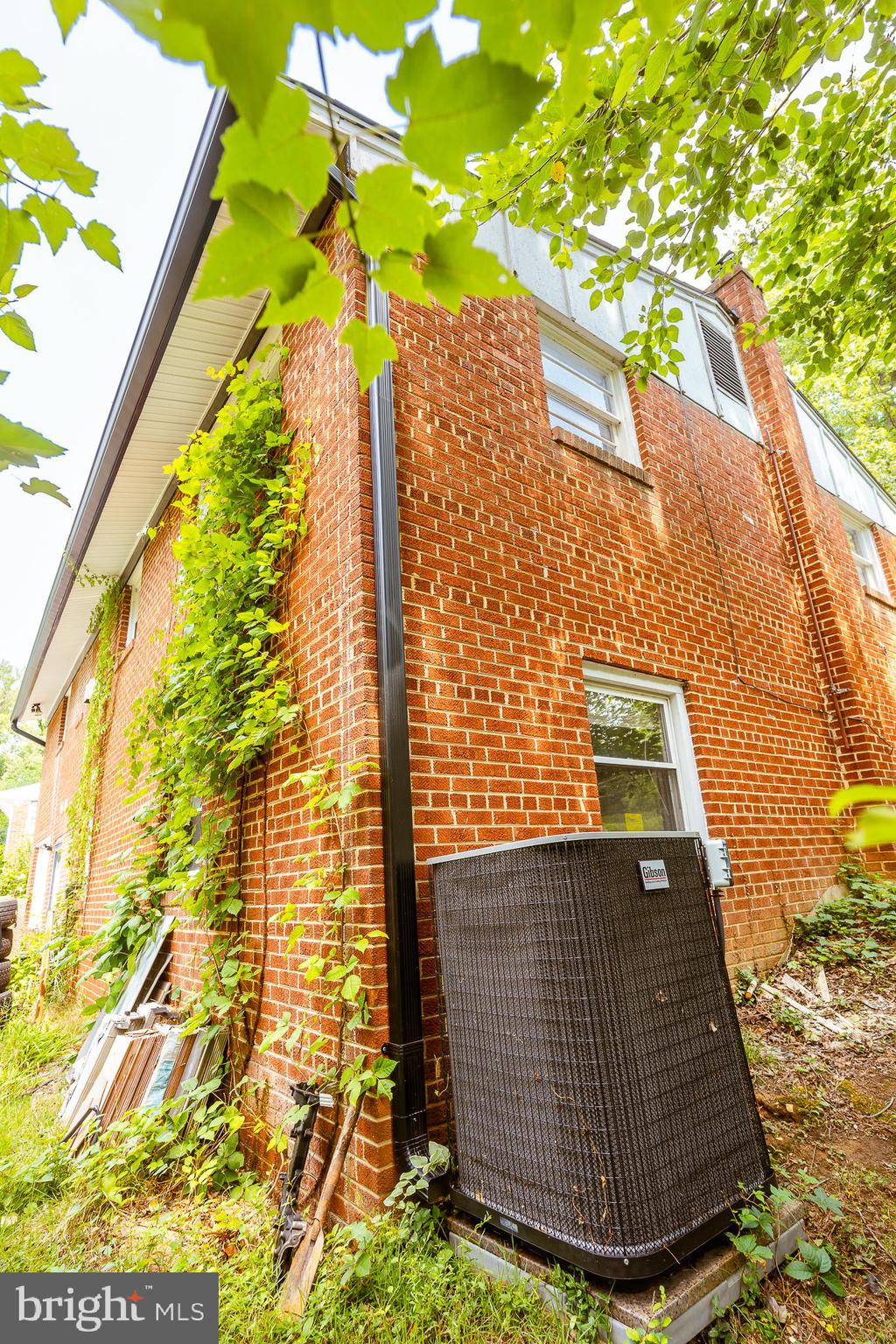 LAKEVIEW - Residential